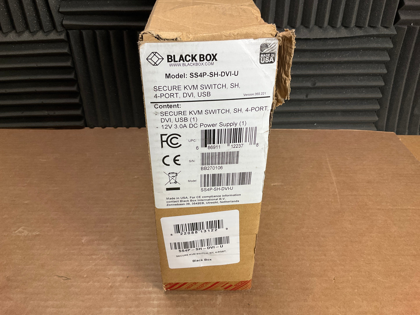 BlackBox-Secure-KVM-Switch--4-port-