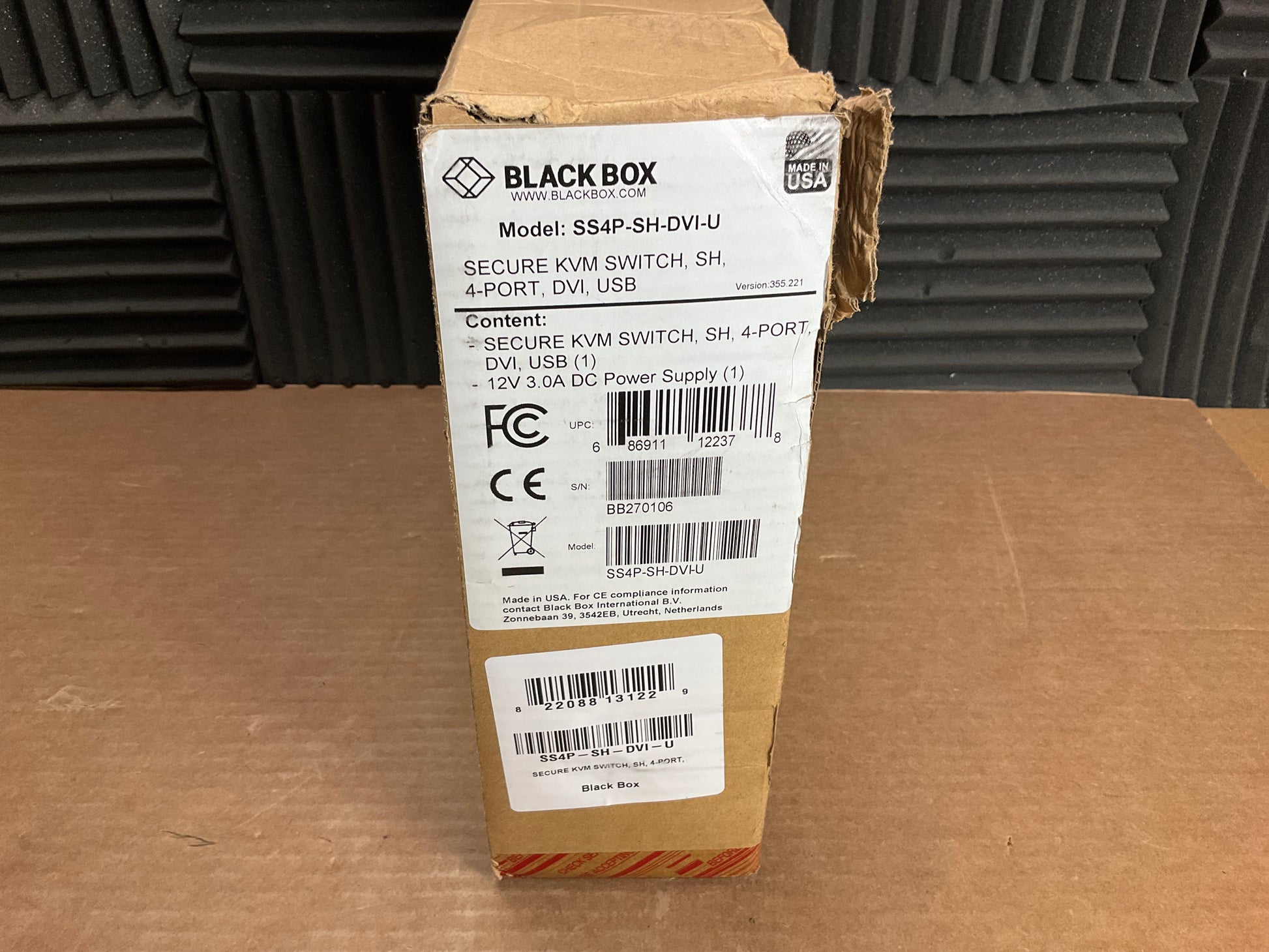 BlackBox-Secure-KVM-Switch--4-port-