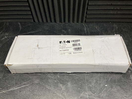 Eaton-PDU-Basic-12-Outlet