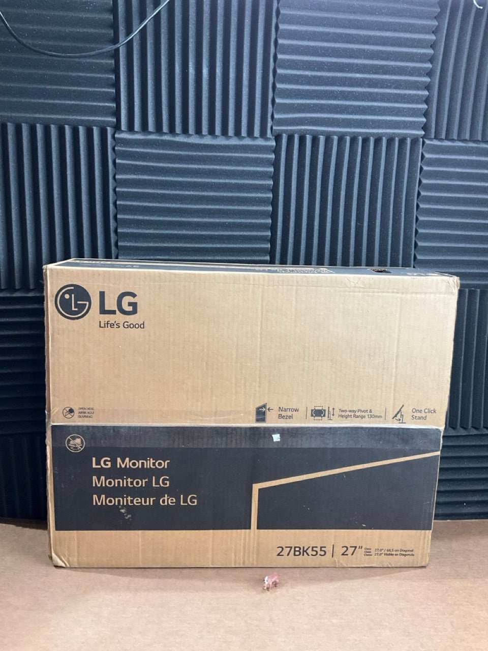 LG-27--LED-LCD-Monitor--1080p-