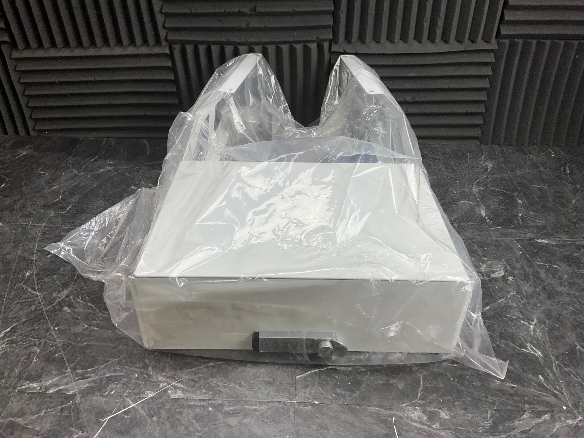 Altus-Work-Surface-Mounted-Single-Drawer