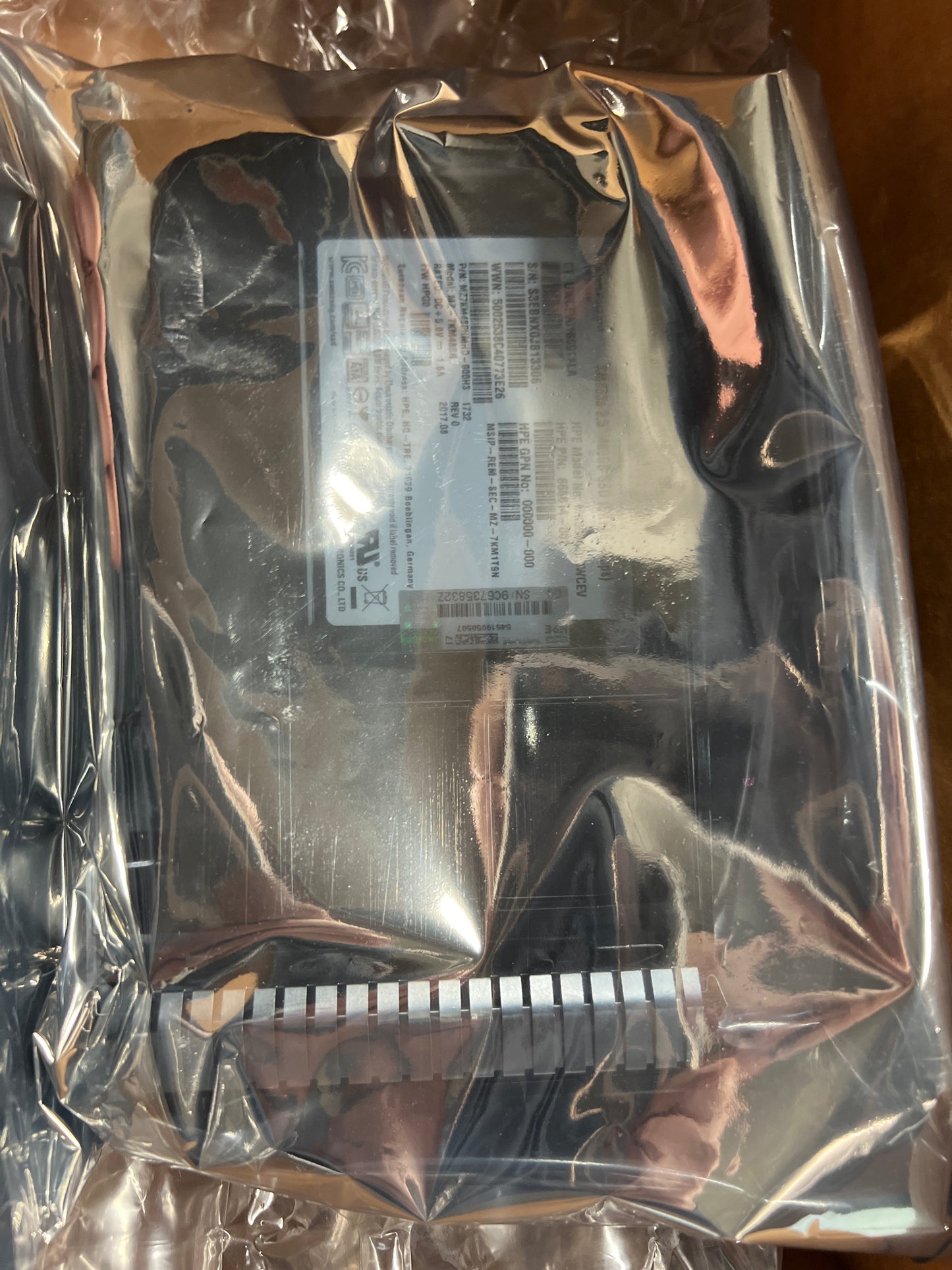 HP-480GB-Mixed-Use-SATA3-SSD-Drive--Gen10-LFF-Hot-Swap-