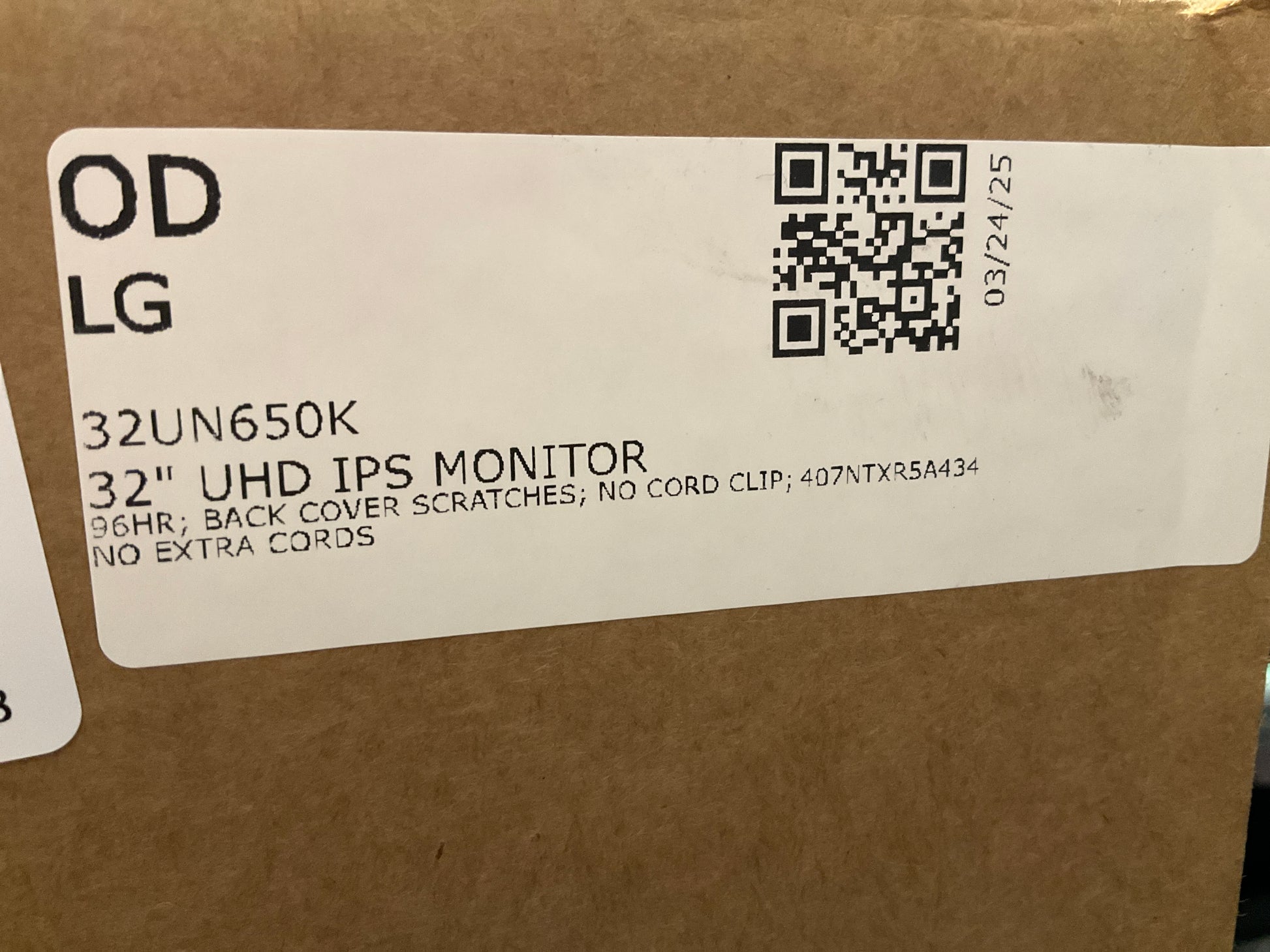 LG-UltraFine-32--LED-LCD-Monitor--4K-