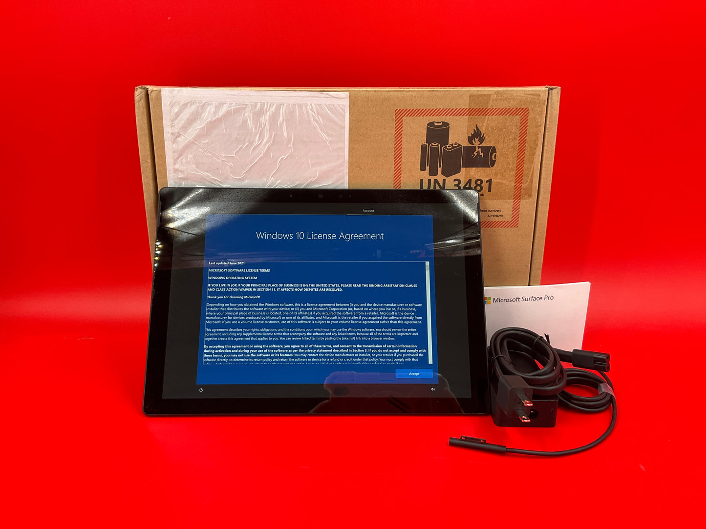 Microsoft-Surface-Pro-7-i5-1035G4-8GB-256GB-12-3T-W10P--matte-black-