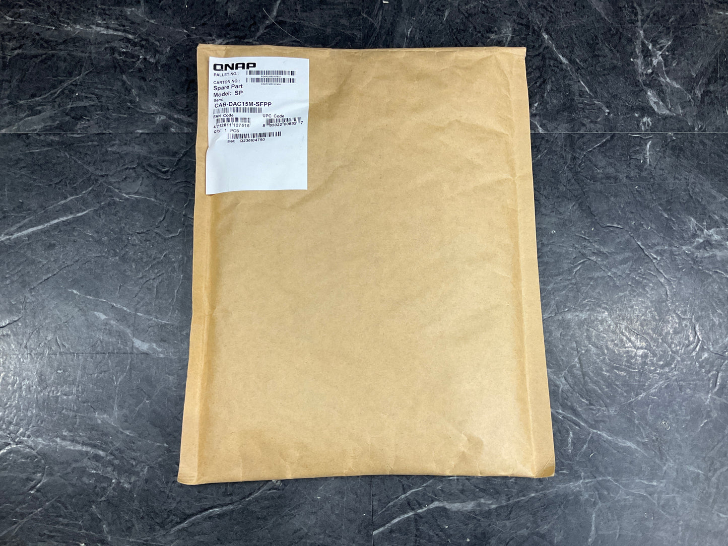 QNAP-SFP-10GbE-Twinaxial-Direct-CBL