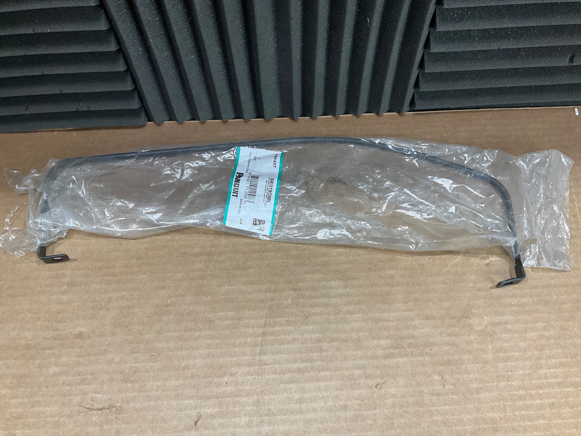 Panduit-Strain-Relief-Bar