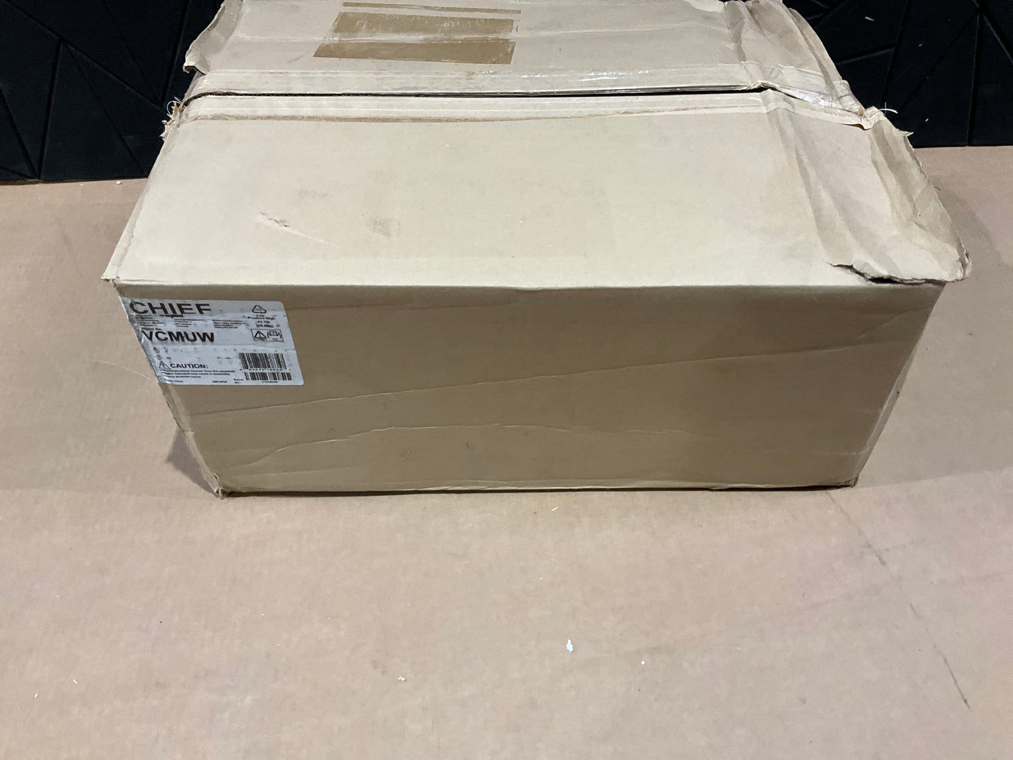 Chief-Heavy-Duty-Ceiling-Projector-Mount--white-
