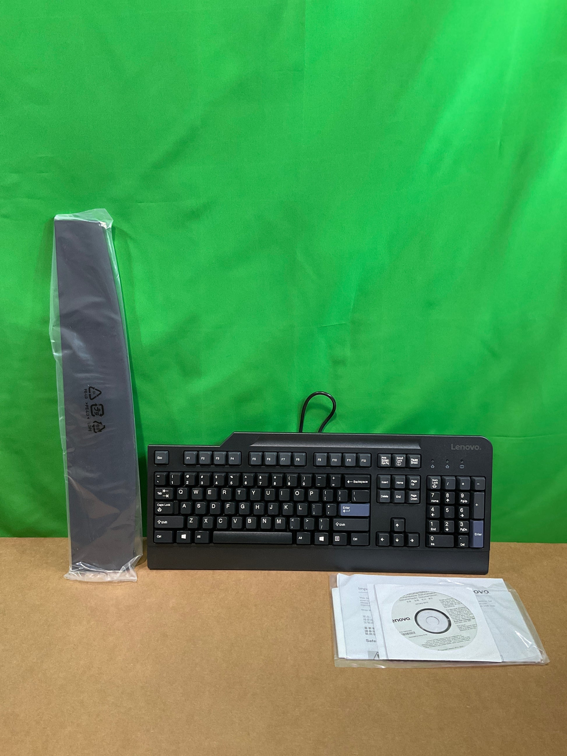 Lenovo-ThinkSystem-Preferred-Pro-USB-Keyboard