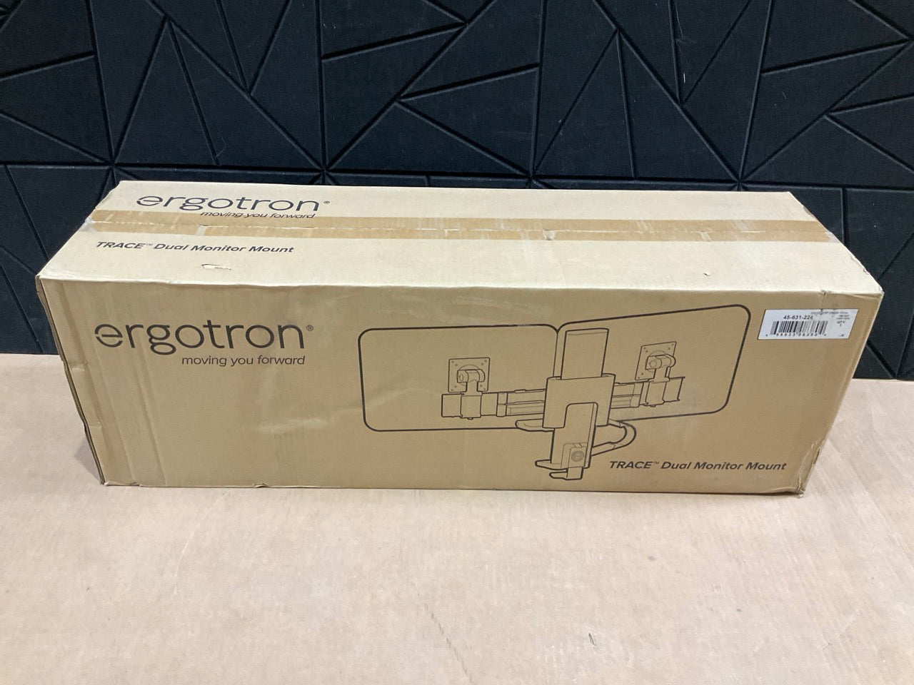 Ergotron-TRACE-Mounting-Kit