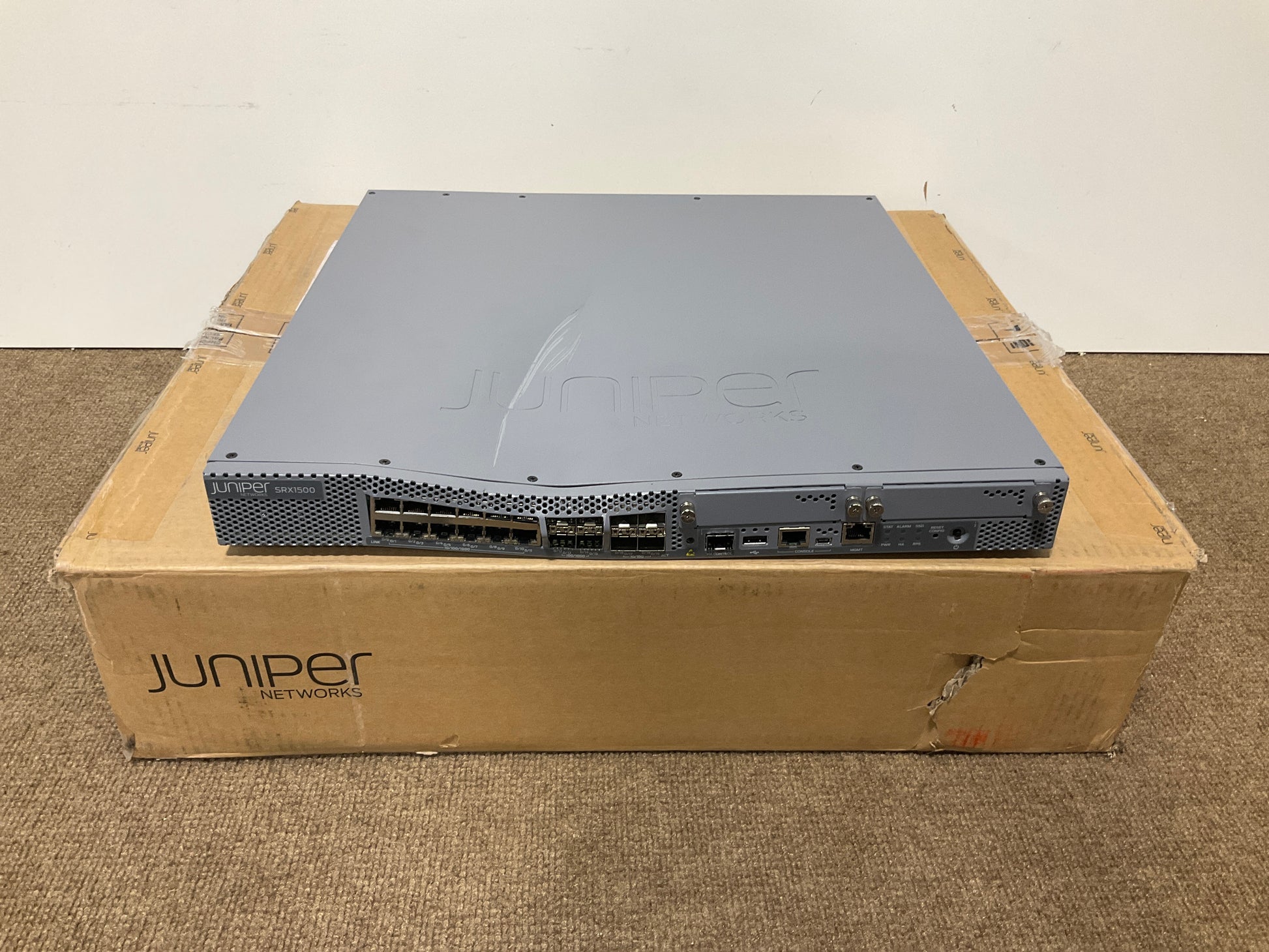 Juniper-Networks-SRX1500-Secure-Service-Gateway-Appliance