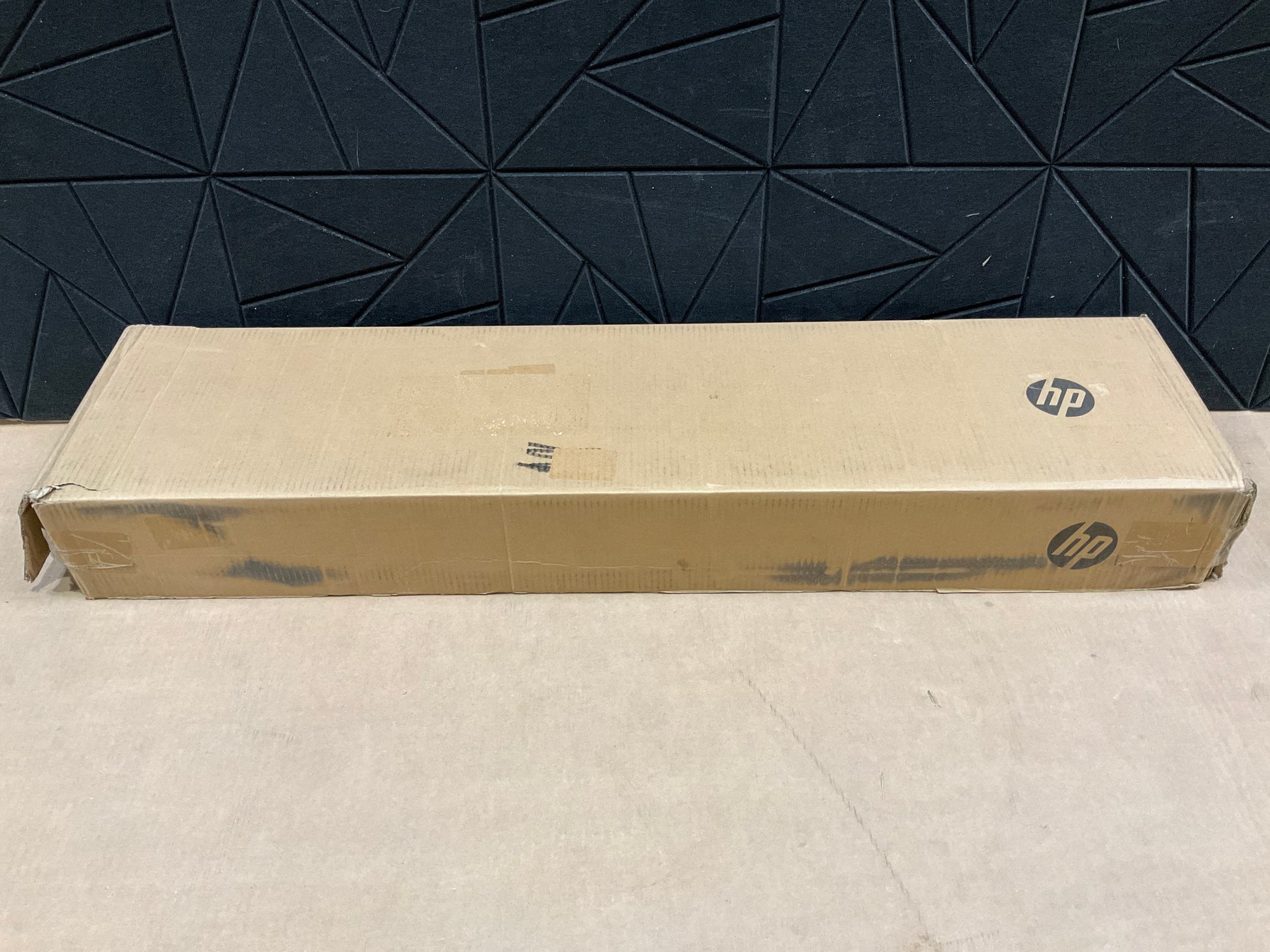 HP-DesignJet-Everday-Adhesive-Glossy-Film-Roll--42-x75--