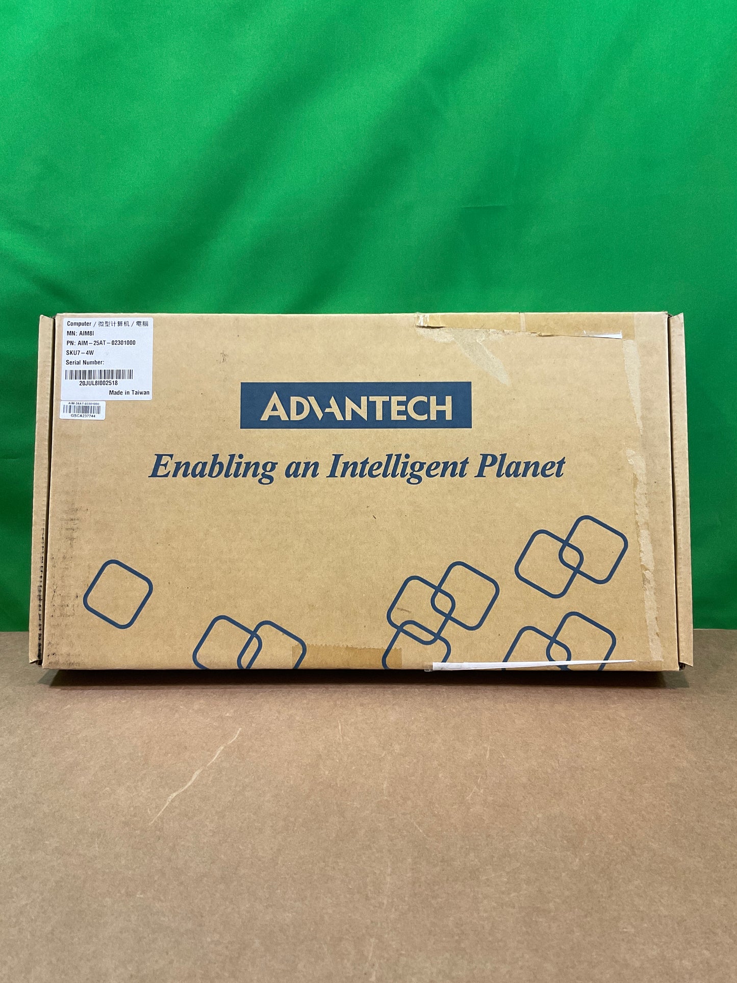 Advantech-AIM-35-64GB-8-0-W10IoT