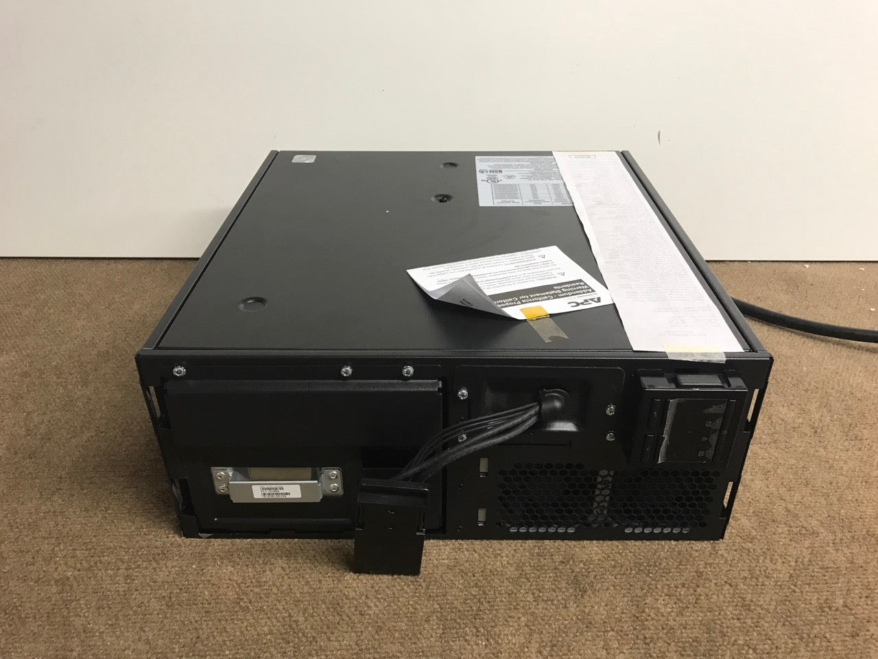 APC-SmartUPS-X-3000VA-RM-LCD