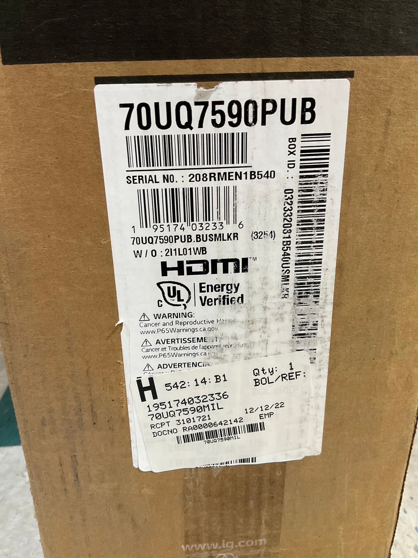 LG-UQ7590-70--LED-LCD-Smart-TV--4K-