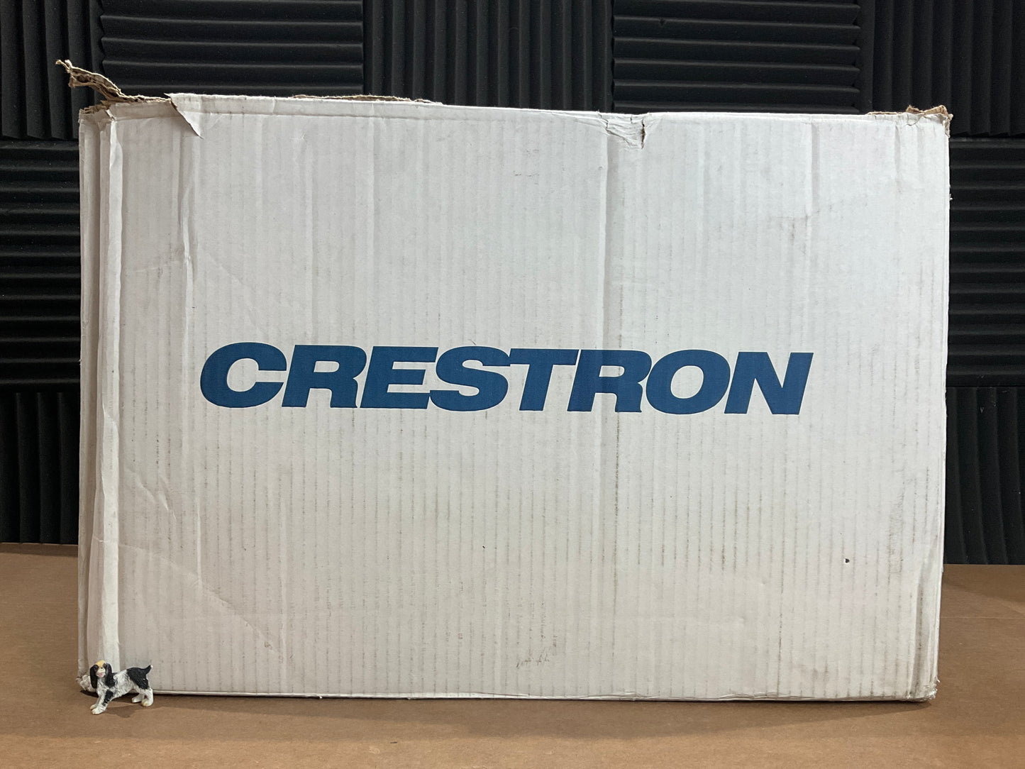 Crestron-UC-M50-T-Flex-Tabletop-Medium-Teams-Rooms-Video-Conference-System
