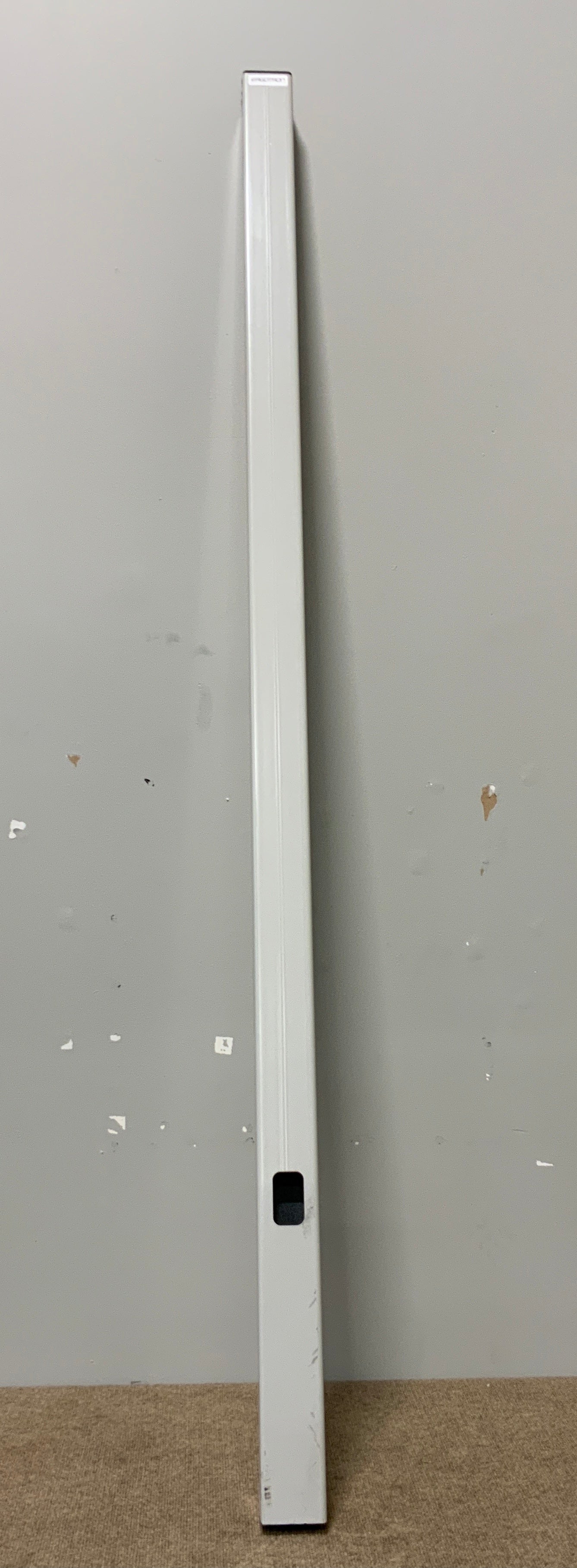 Ergotron-Command-Mounting-Post--gray-