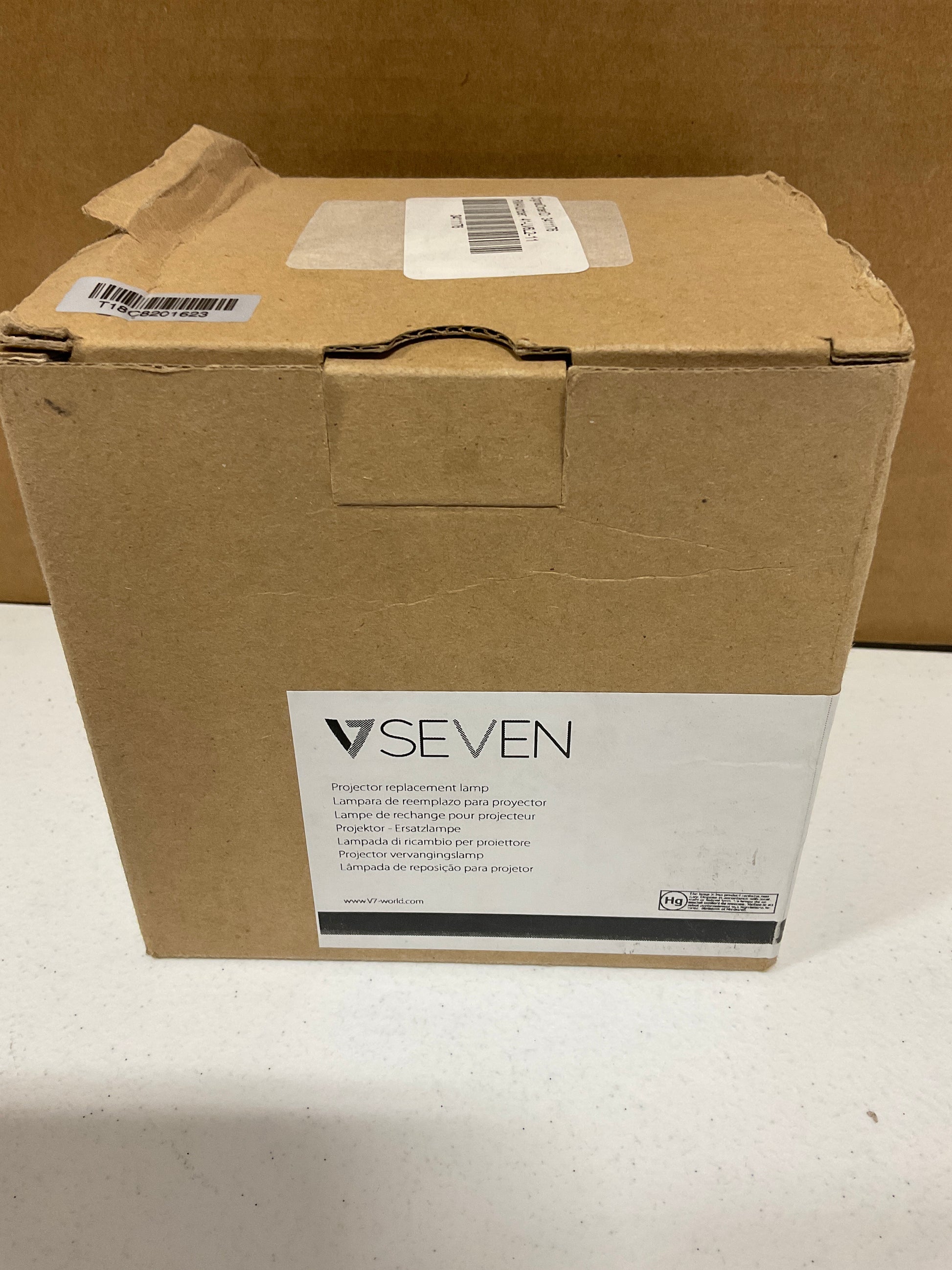 V7-Replacement-Projector-Lamp--NEC-LT280-VT670K-