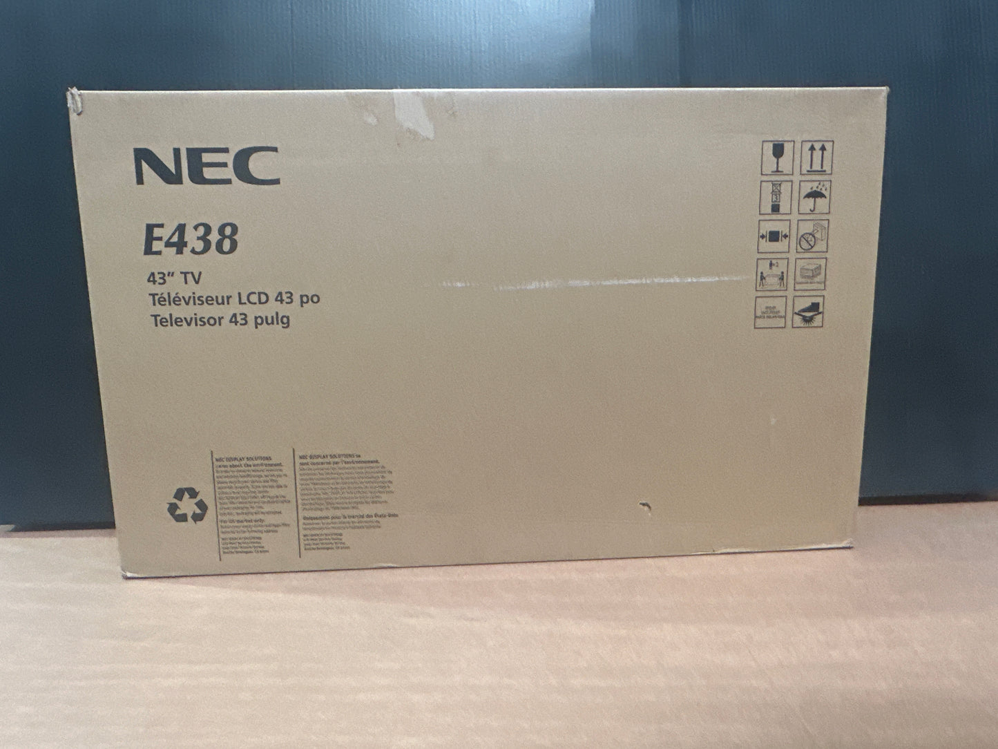 NEC-43--LCD-Display--4K-