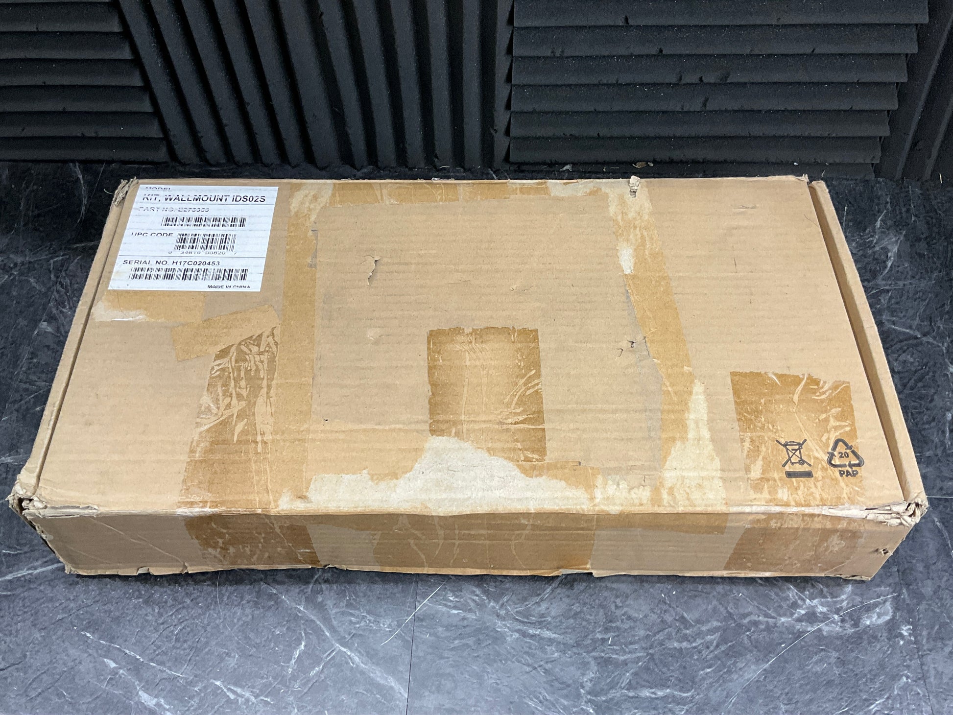 Elo-E275050-Wall-Mount-for-LCD-Plasma-Panel