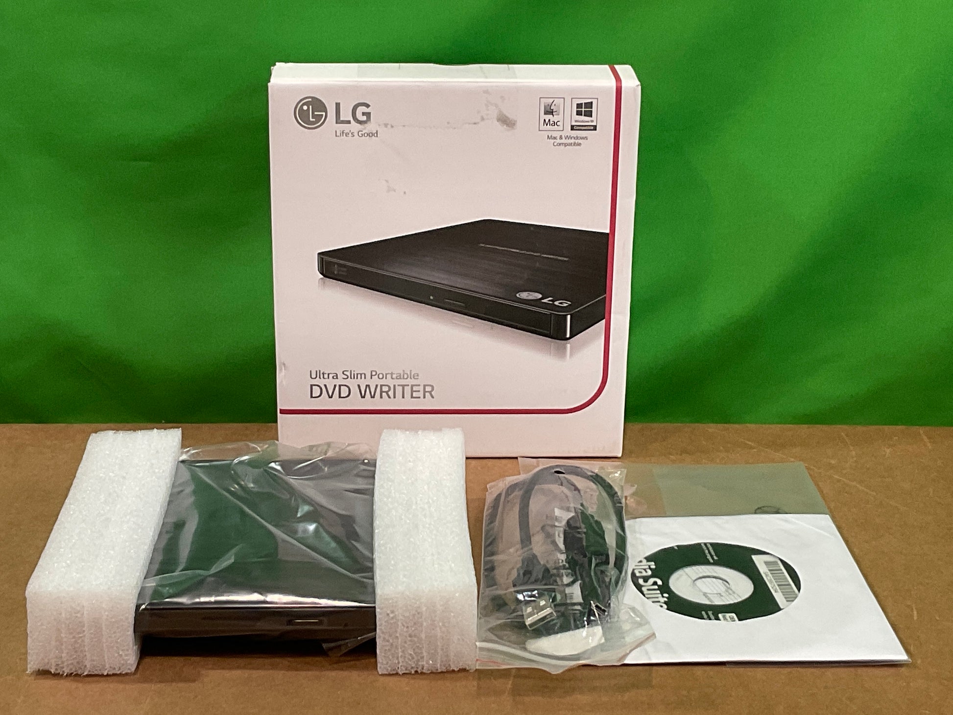 LG-Slim-External-USB2-8x-DVDRW-Drive