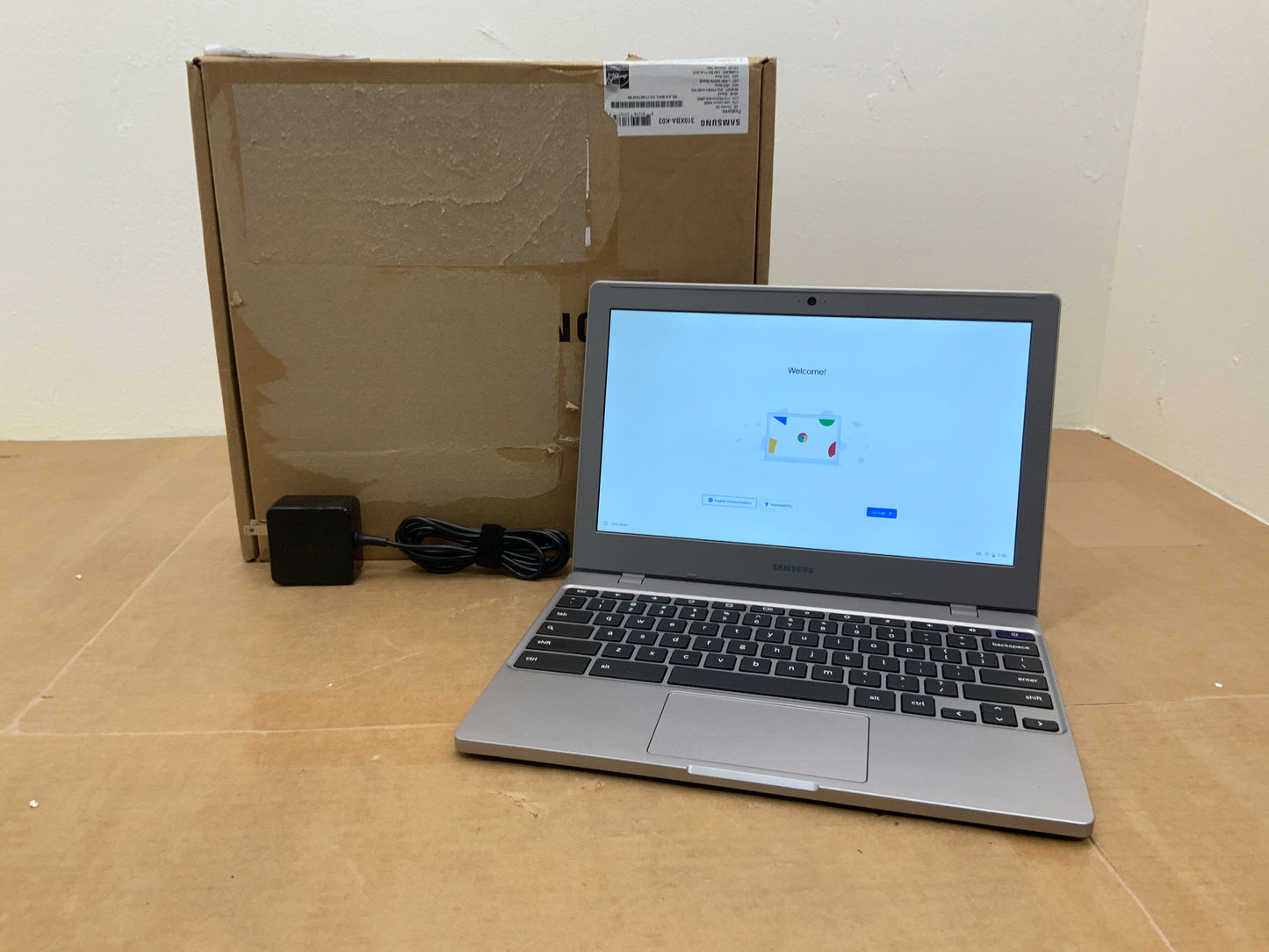 Samsung-Chromebook-4-N4000-6GB-64GB-BT4-WiFiAC-11-6W