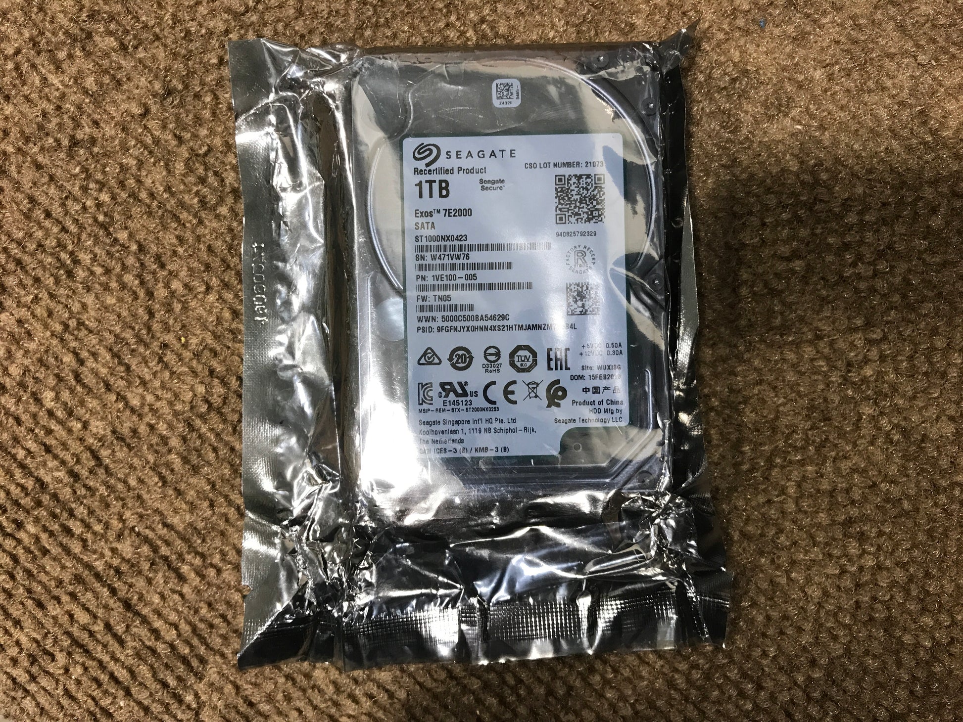 Seagate-Enterprise-Capacity-EXOS-7E2000-1TB-SAS3-7200-rpm-Hard-Drive--128MB-