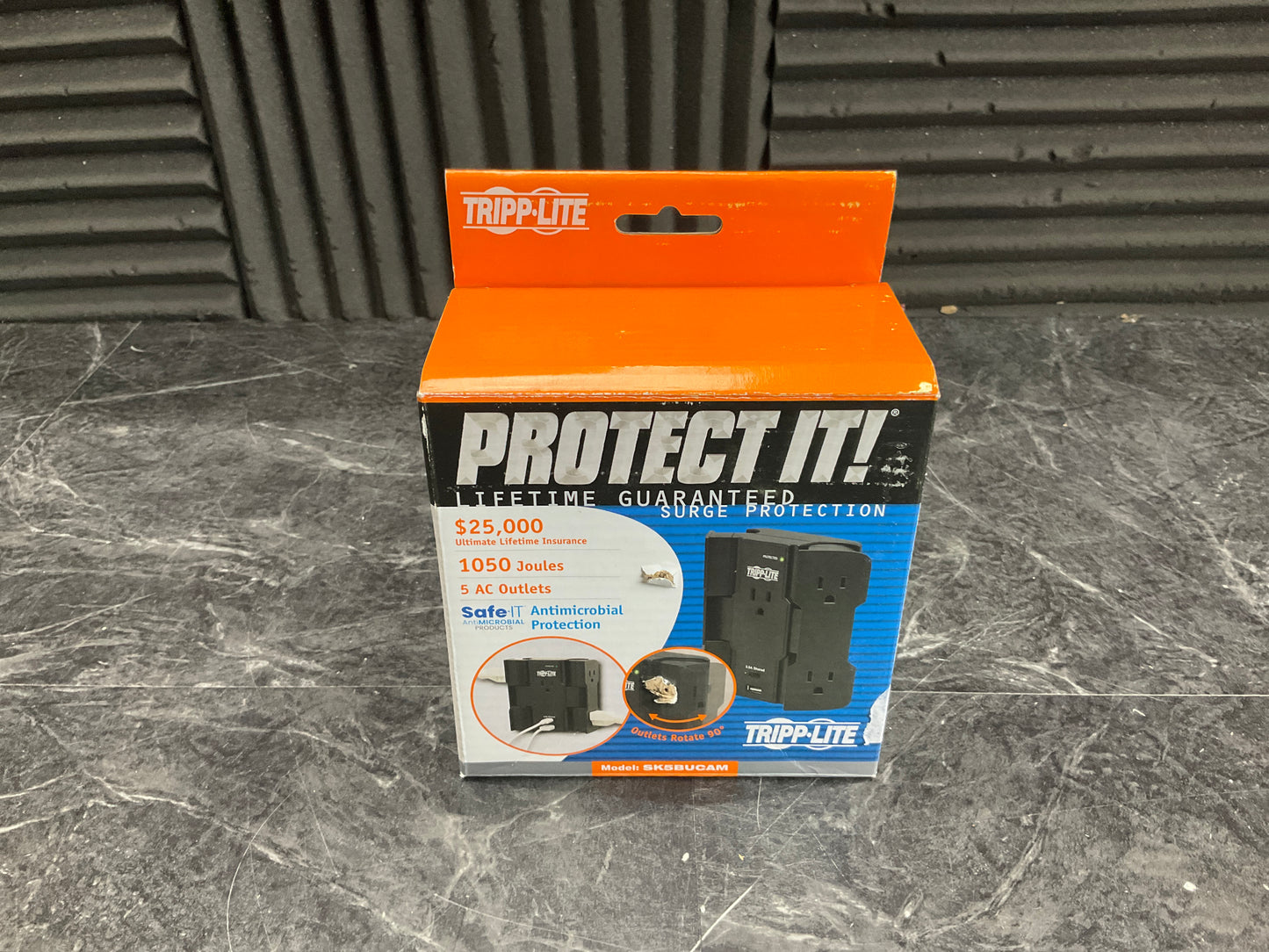 Tripp-Lite-Safe-IT-Surge-Protector