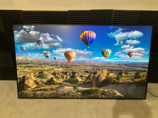 NEC-MultiSync-86--LED-LCD-Monitor--4K-