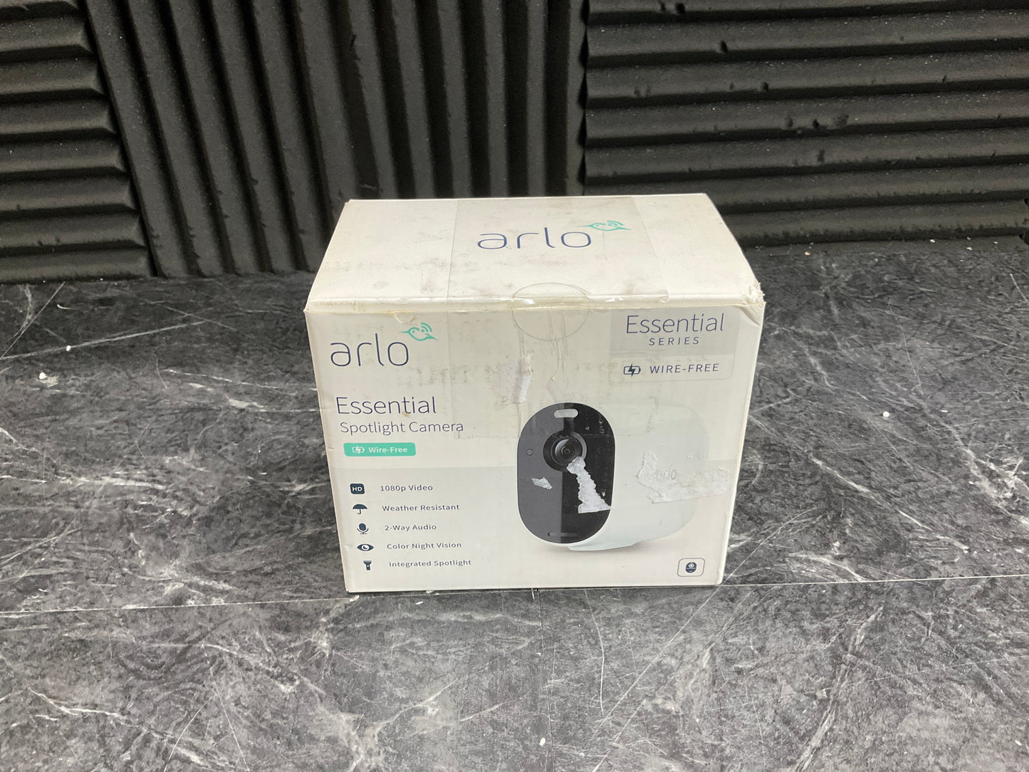 Arlo-Essential-Spotlight-Camera-Wireless
