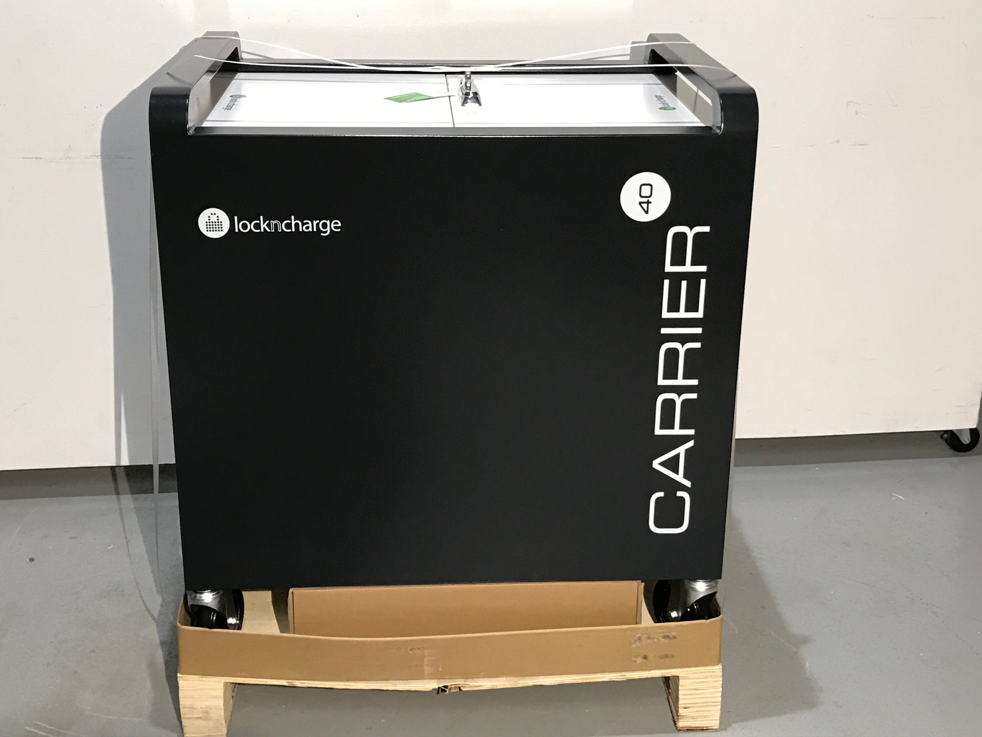 LocknCharge-Carrier-40-Charging-Cart