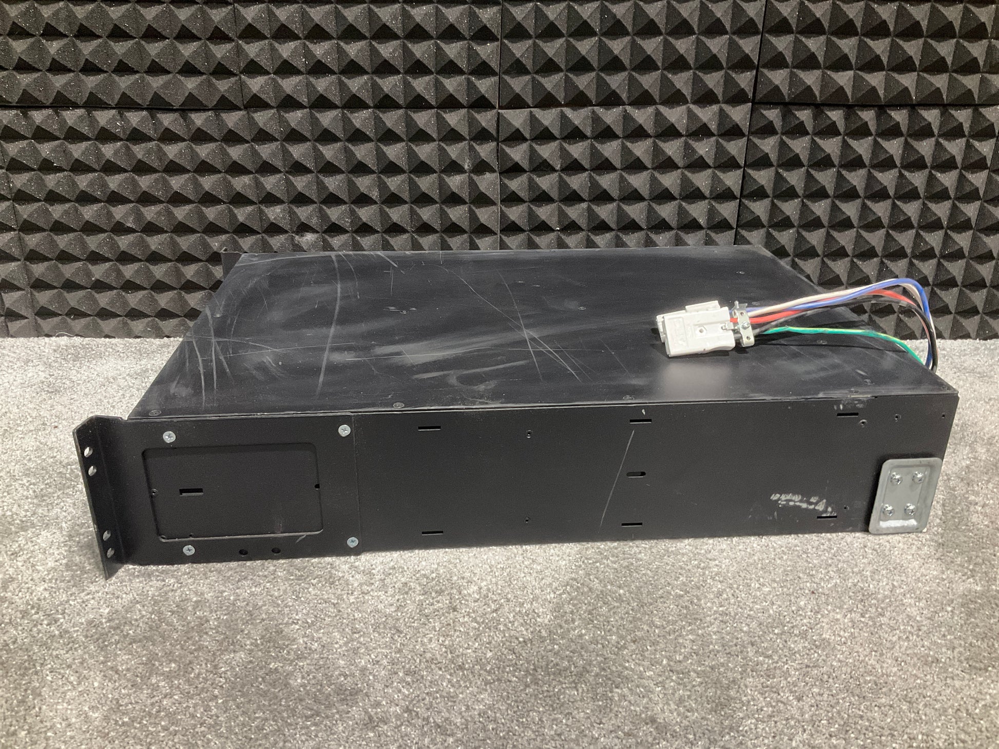 APC-SmartUPS-Battery-Pack--3000-5000-