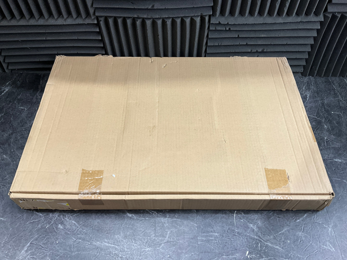 Mustang-Professional-Articulating-Mount