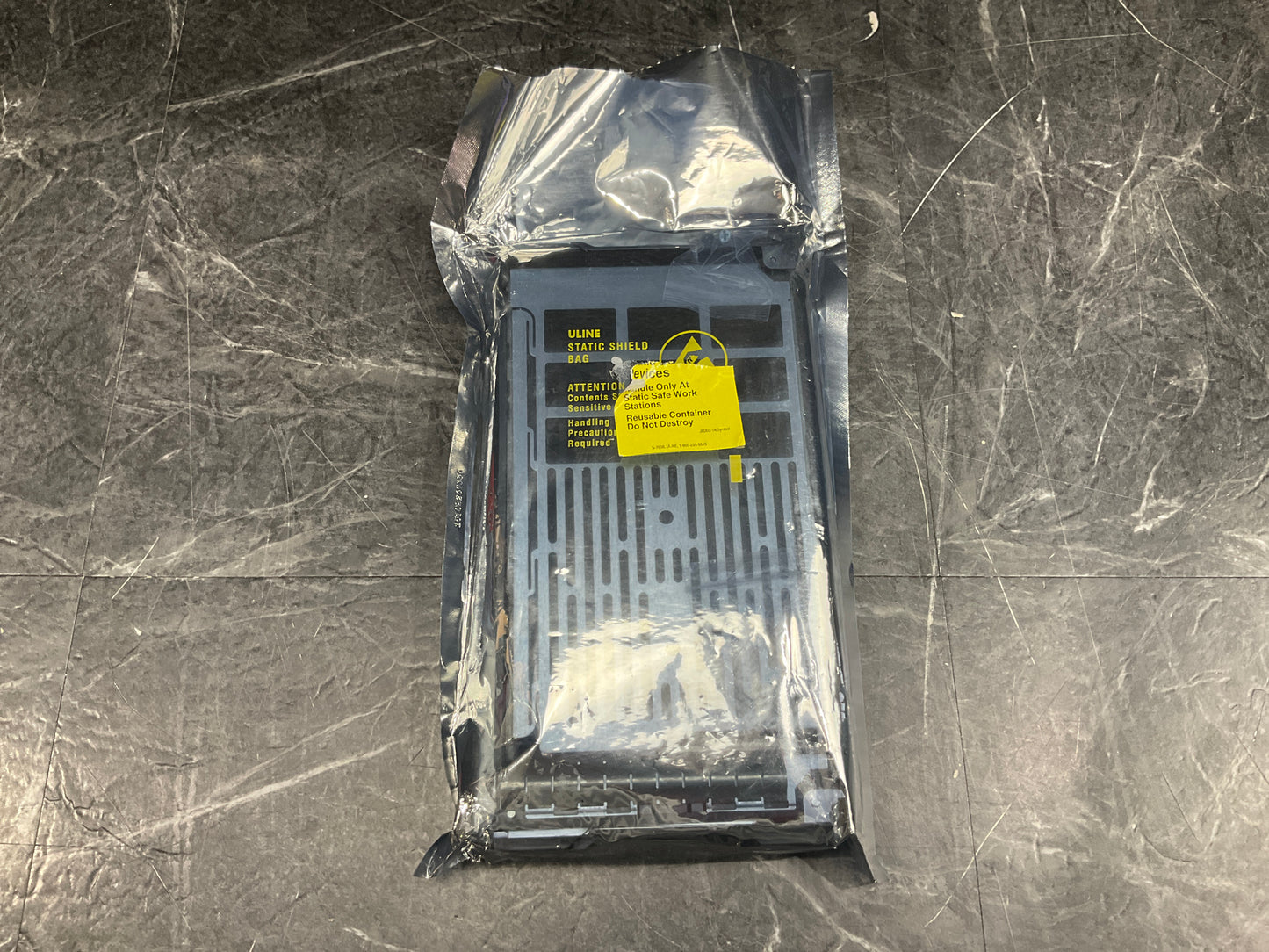 Dell-LFF-Hard-Drive-Carrier--Equalogic-