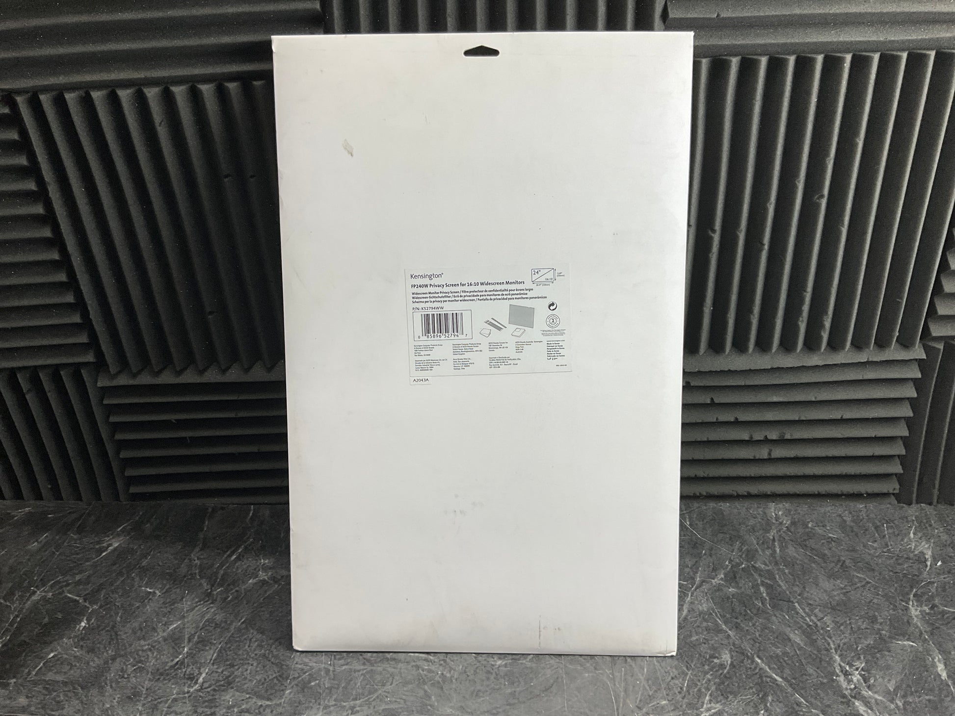 Kensington-FP240W-Privacy-Filter--24--