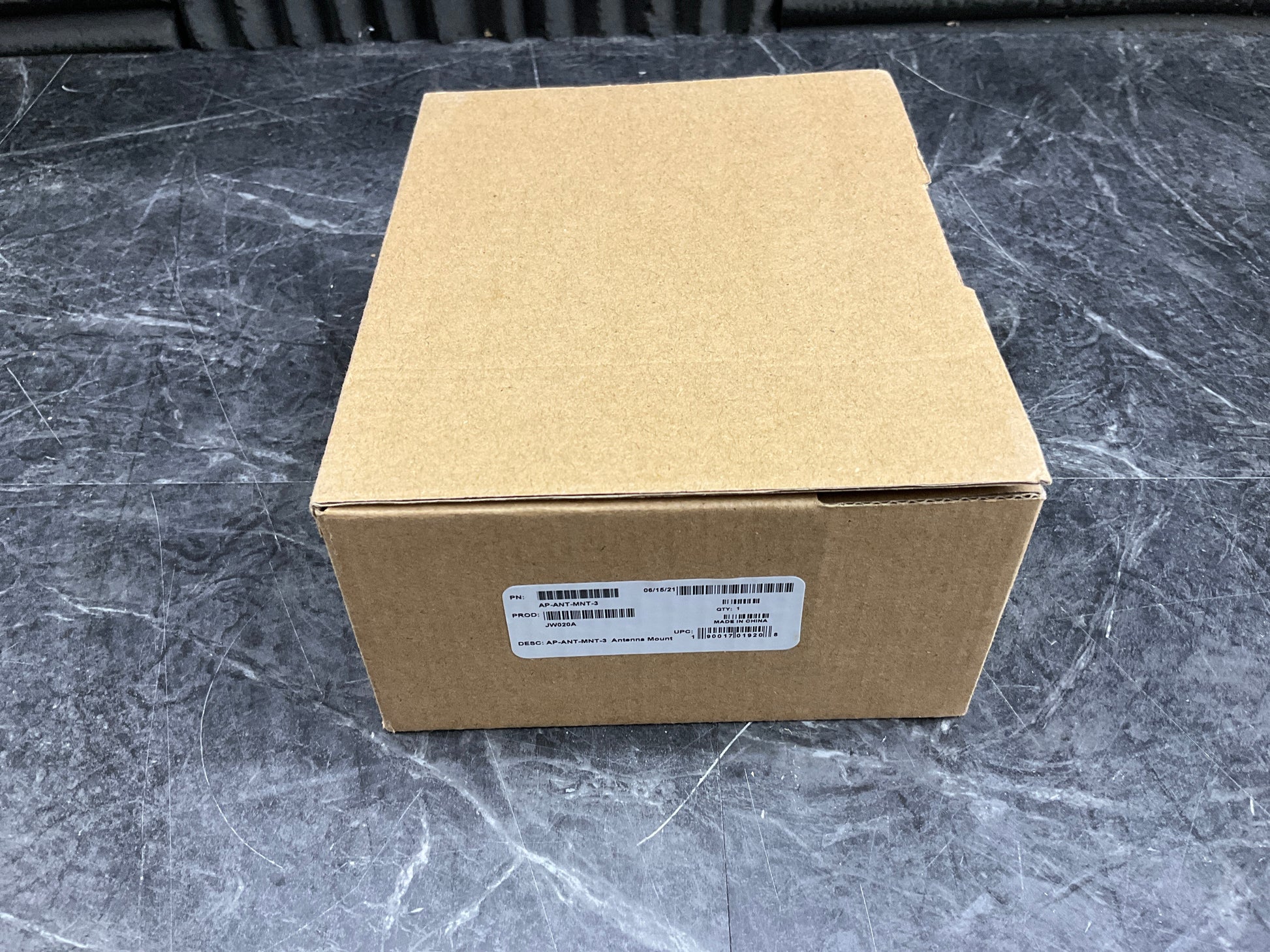 Aruba-HPE-Azimuth-and-Elevation-Adjustable-Mount