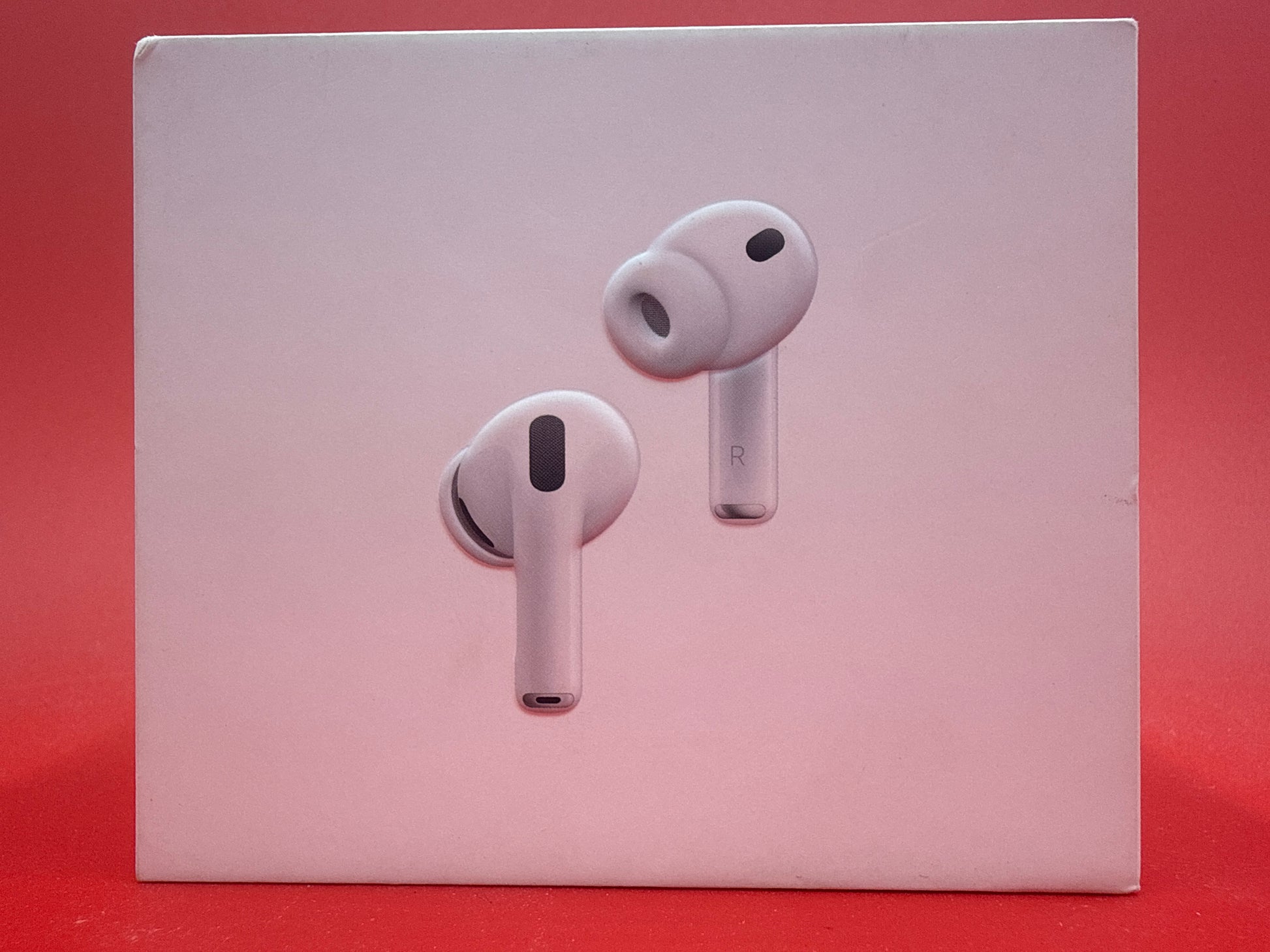 Apple-Airpods-Pro-3-with-MagSafe-USB-C-Charging-Case