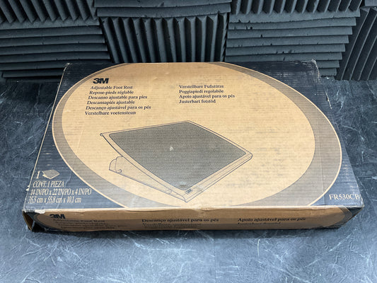 3M-Adjustable-Foot-Rest