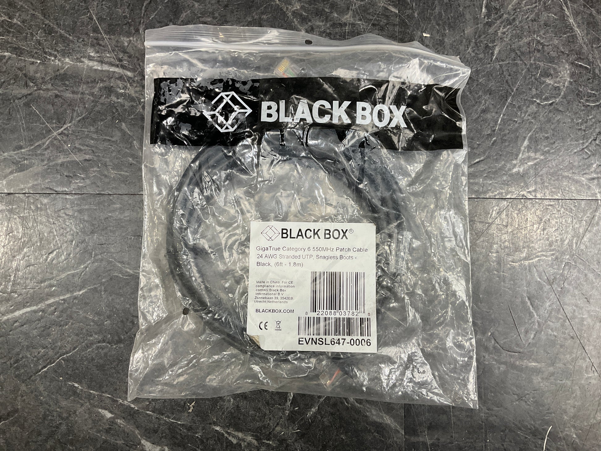 BlackBox-CAT-6-Snagless-Patch-Cable,-6-feet--black--