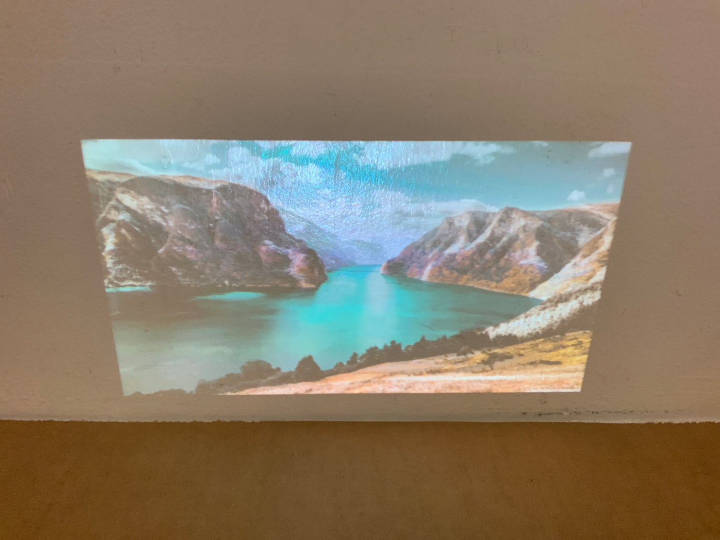 DPI-Micro-Projector--500-lumens-