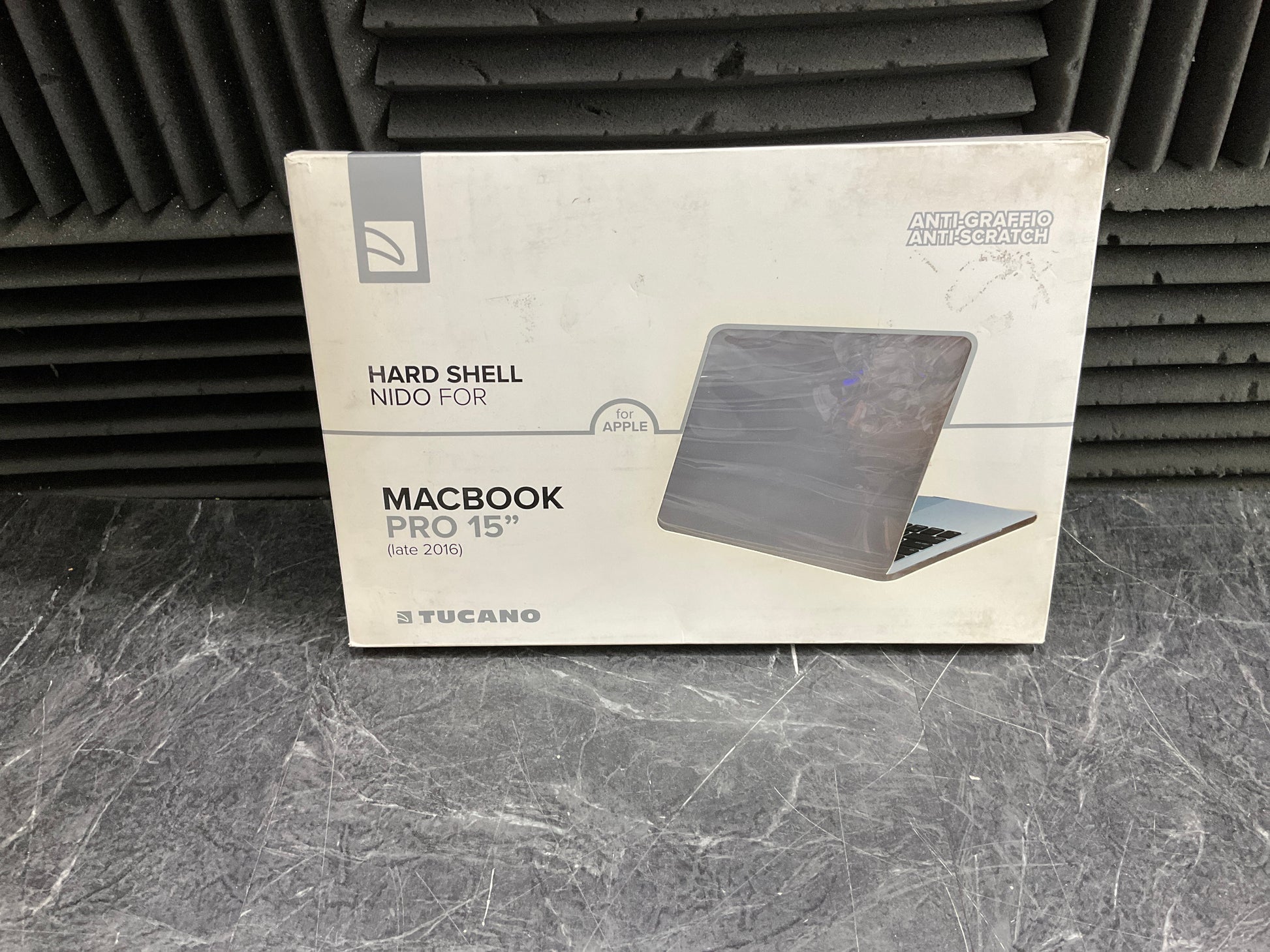Tucano-Nido-Hard-Case--Apple-MacBook-Pro-15----clear-