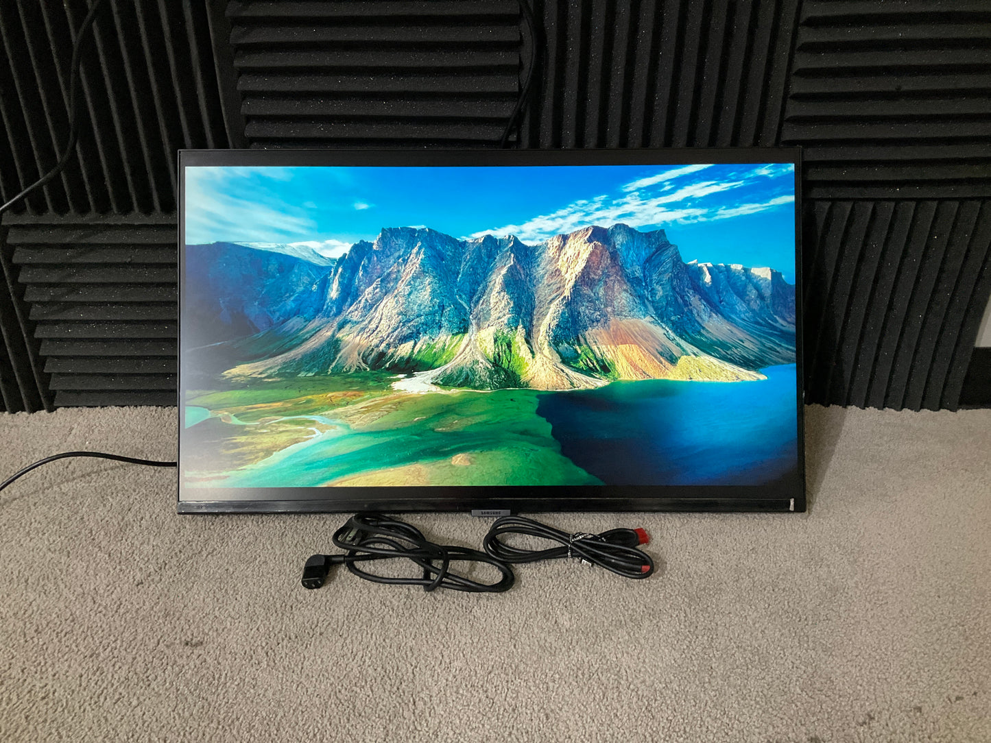 Samsung-S60UA-32--LED-LCD-Monitor--WQHD--