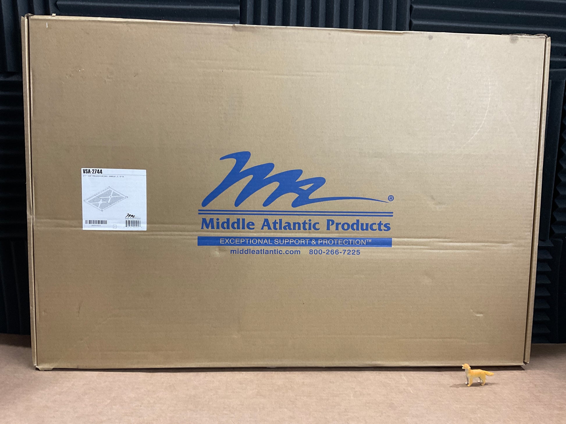 Middle-Atlantic-Telescoping-Rack-Shelf