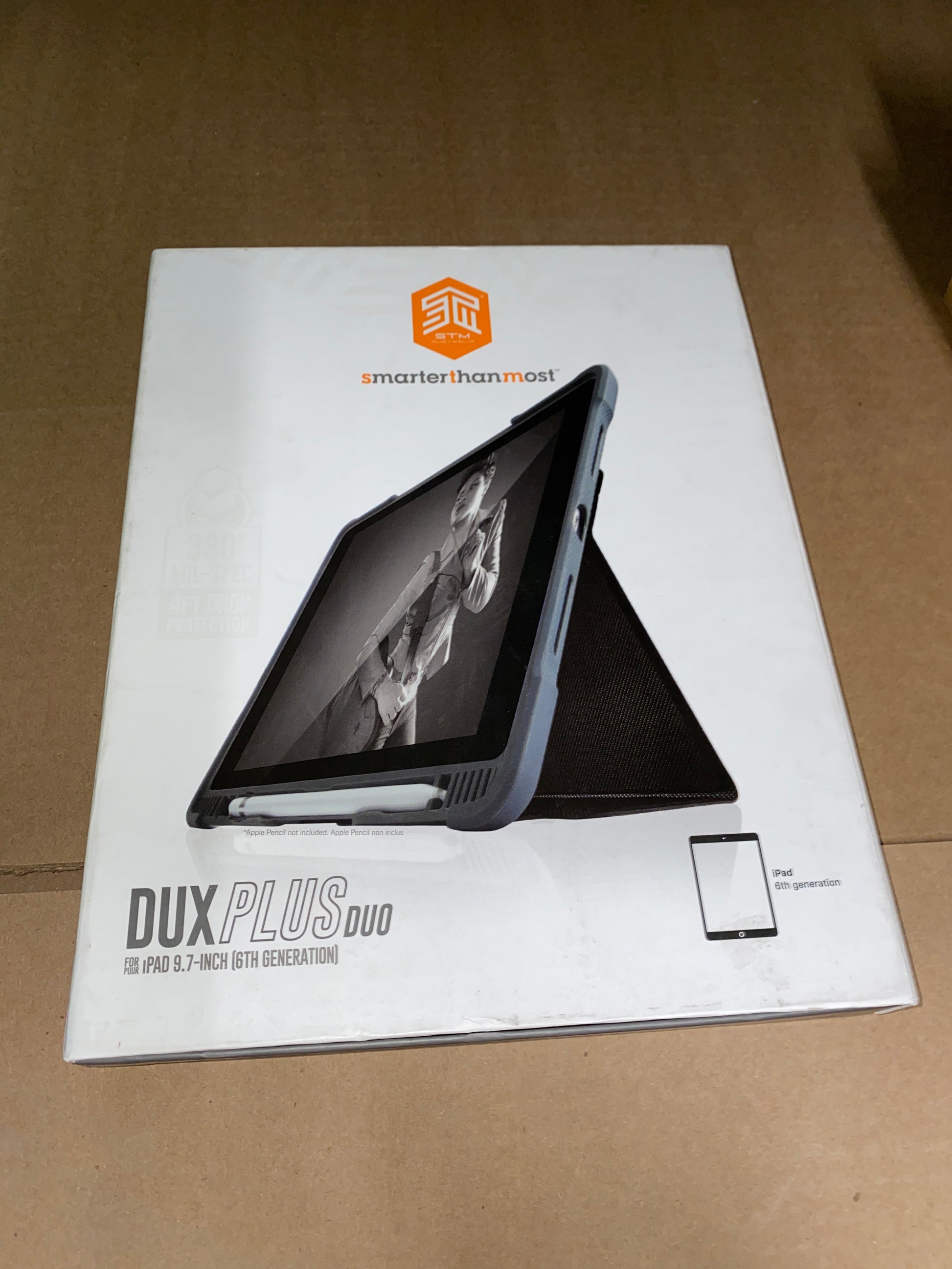 STM-Bags-Dux-Plus-Duo-Case--Apple-iPad-9-7-