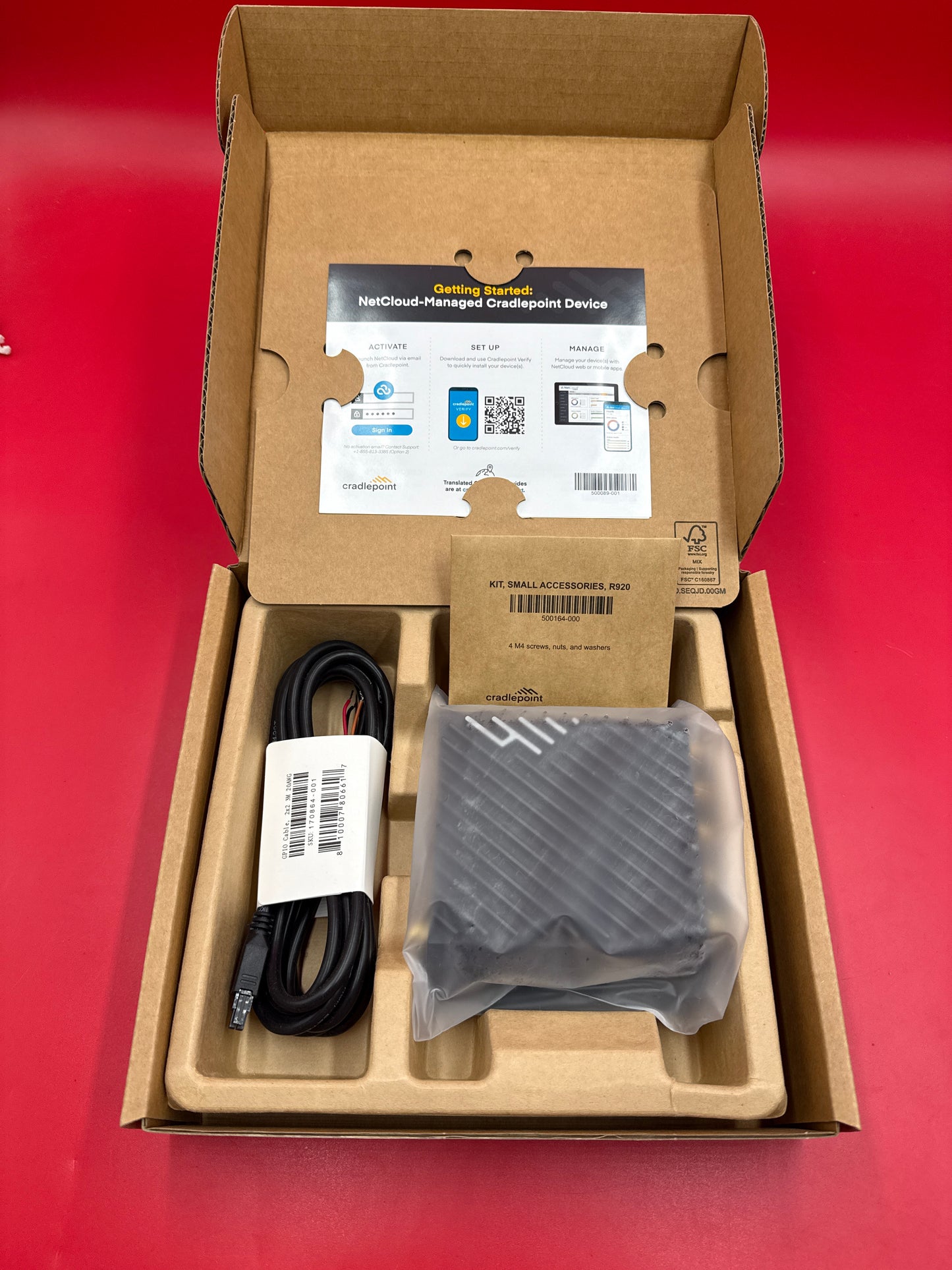 CradlePoint-NetCloud-Essentials--R920-Ruggedized-3-year-subscription-