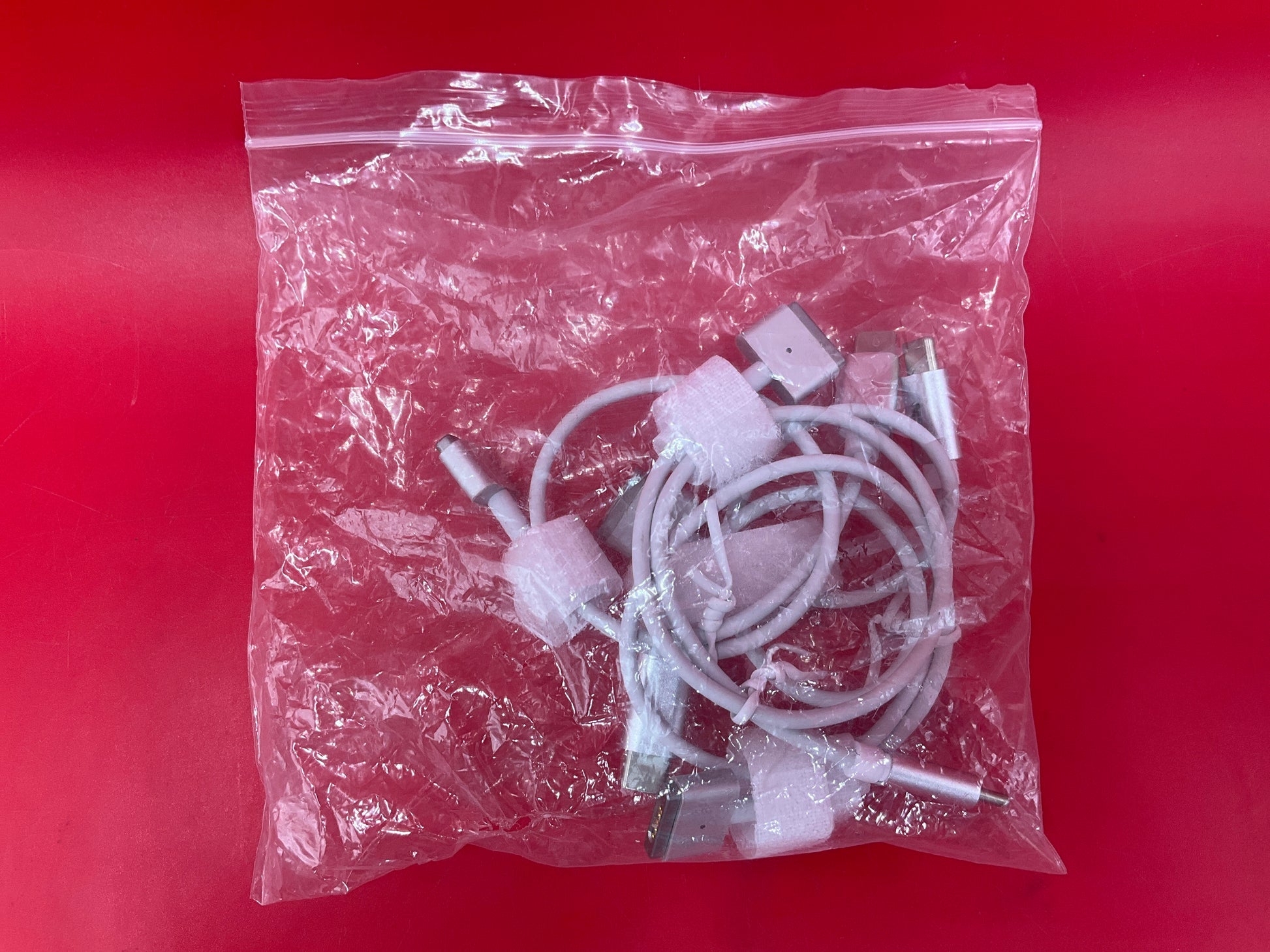Jar-Systems-USB-C-to-MagSafe-2-Adapter-Cable--4-pack-