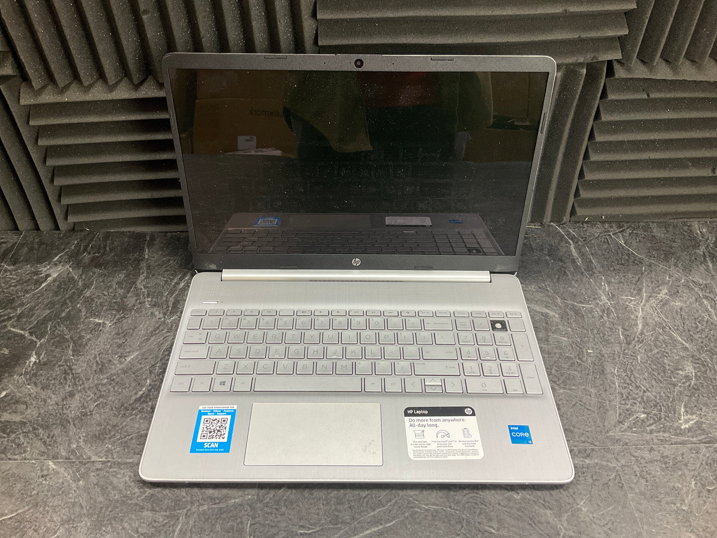 HP-Laptop-15-dy2074nr-i3-1115G4-16GB-256GB-BT5-WiFi6-15-6W-W10H