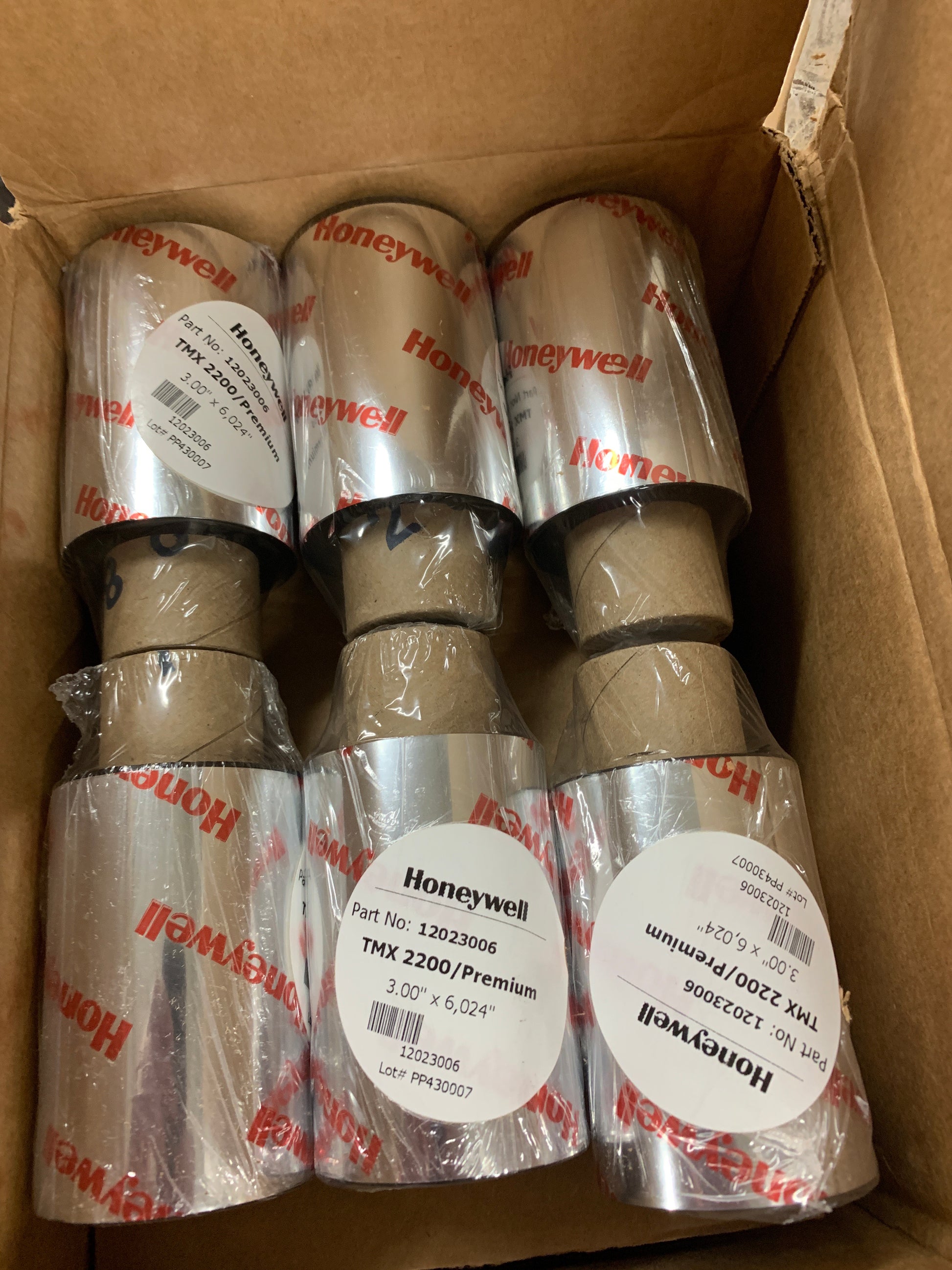 Intermec-ThermaMAX-TMC2200-Resin-Ribbon--3-x6000----18-pack-