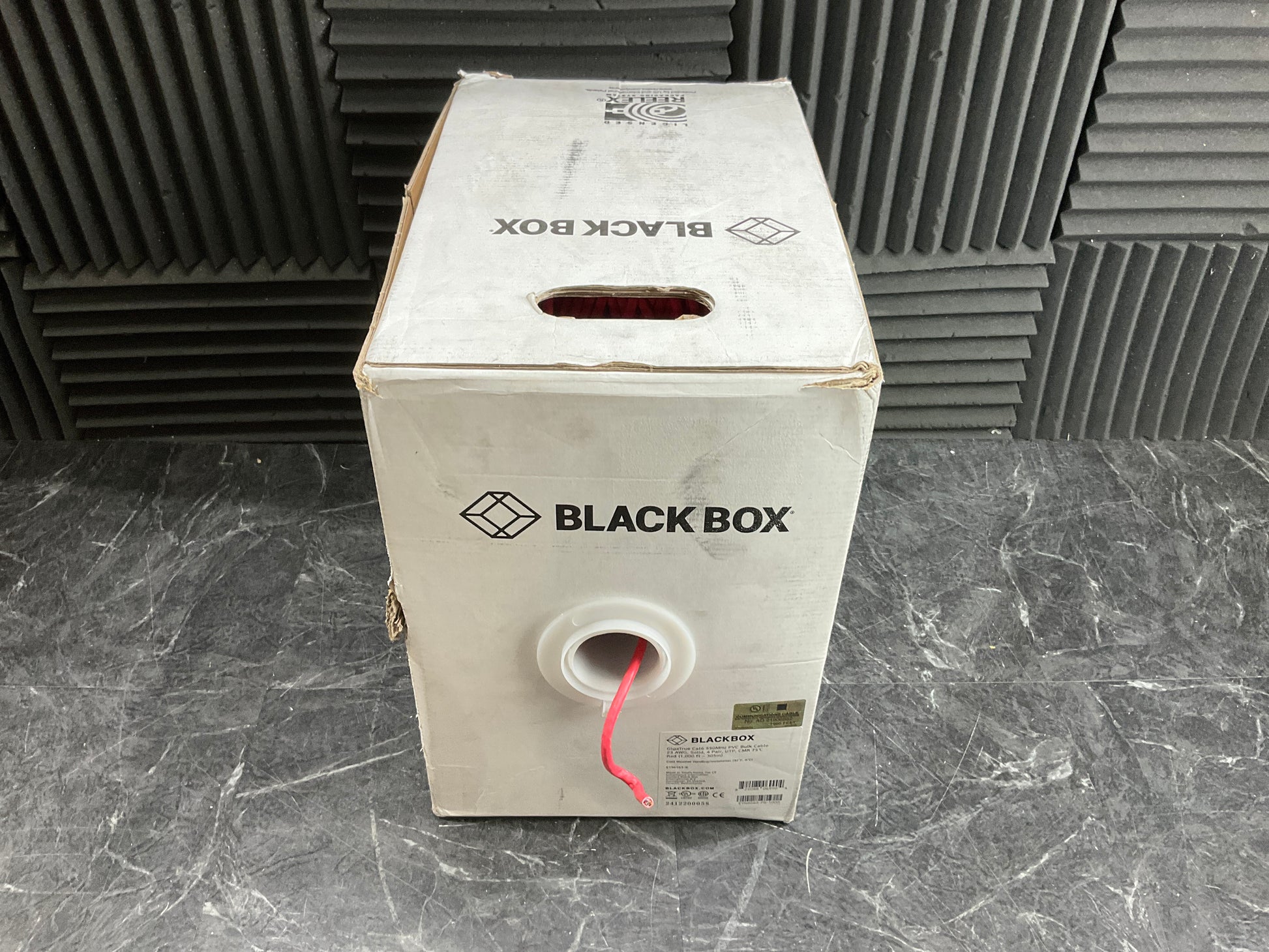 BlackBox-Gigatrue-550-CAT-6-PVC-Cable---1000-feet--red-