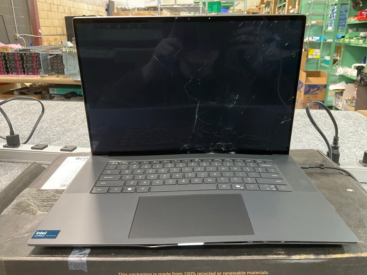 Dell-Mobile-Precision-5690-U7-165H-64GB-1TB-BT5-4-WiFi7-RTX3500Ada-16OT-W11P64