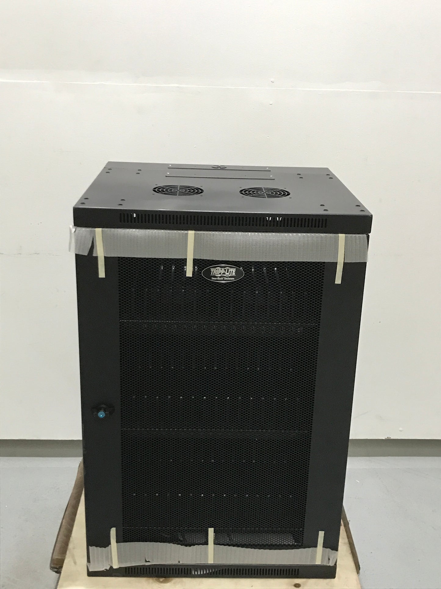 Tripp-Lite-Charging-Cart-Storage-Station-48-USB
